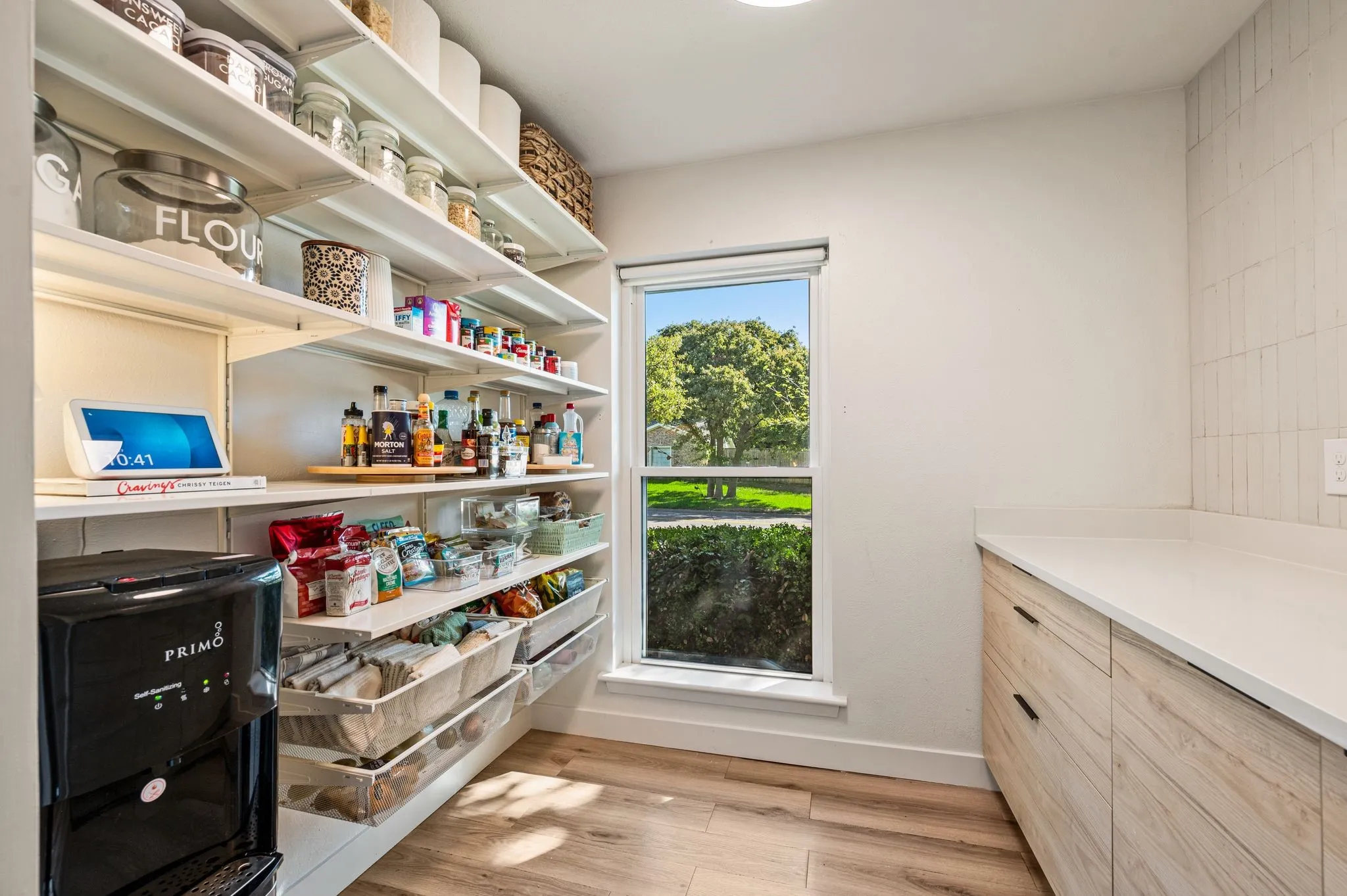 Single Family Residence For Sale in Tarrant County , 1317 Wade Drive, Bedford, Texas 76022, 4 Bedroom, 2 Bathroom, 2 Garage spaces, 2,162 Sqft, built in 1972, mls#21389347, Real Estate Agent in Bedford, Homes For Sale in Tarrant county, Homes For Sale in Bedford, Realtor in Bedford Texas, Real Estate Brokerage Independent Realty Texas, Luminita Cordes Realtor