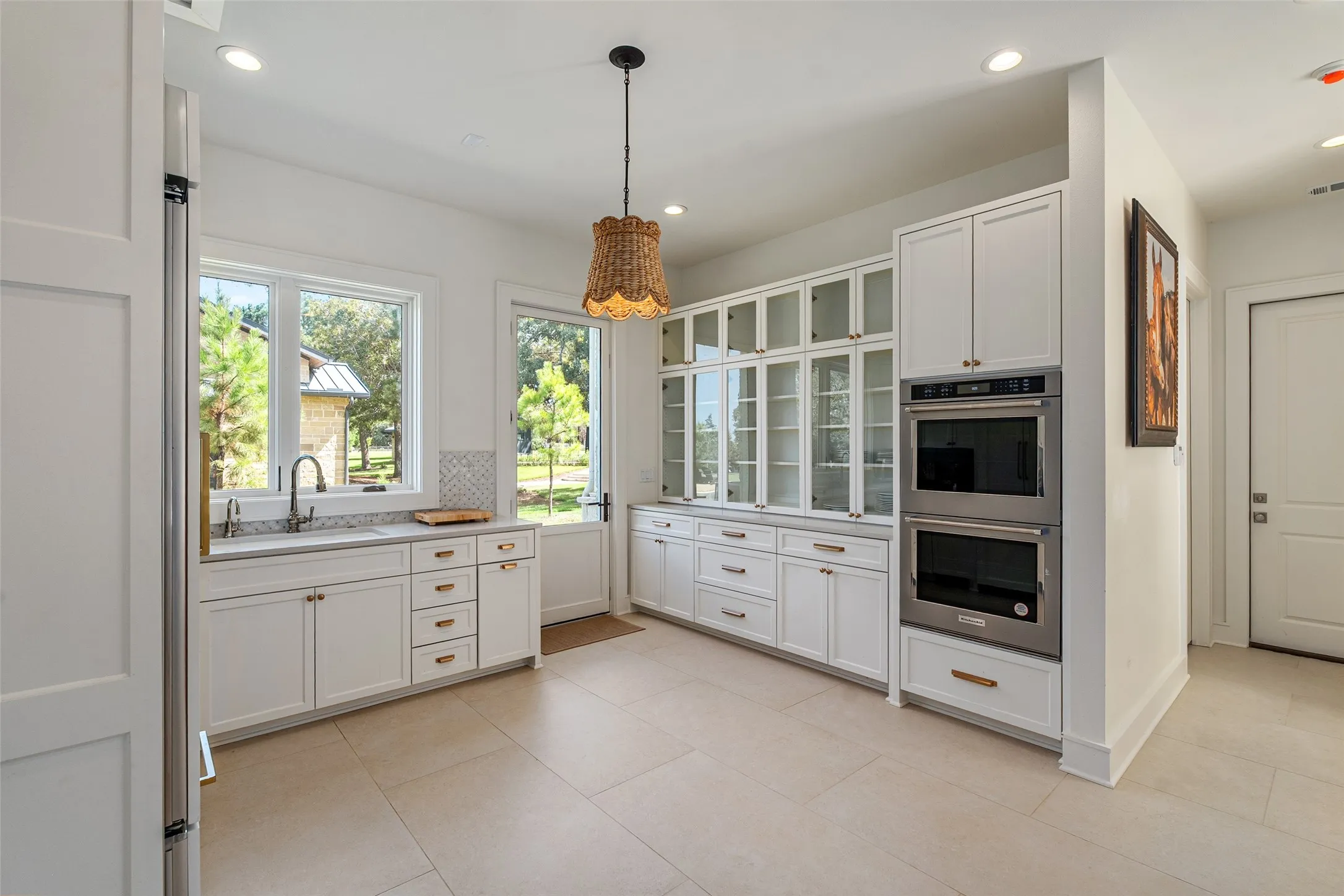 Single Family Residence For Sale in Henderson County , 5701 Impala South Road, Athens, Texas 75752, 7 Bedroom, 9 Bathroom, 3 Garage spaces, 6,123 Sqft, built in 2023, mls#21388112, Real Estate Agent in Athens, Homes For Sale in Henderson county, Homes For Sale in Athens, Realtor in Athens Texas, Real Estate Brokerage Independent Realty Texas, Luminita Cordes Realtor