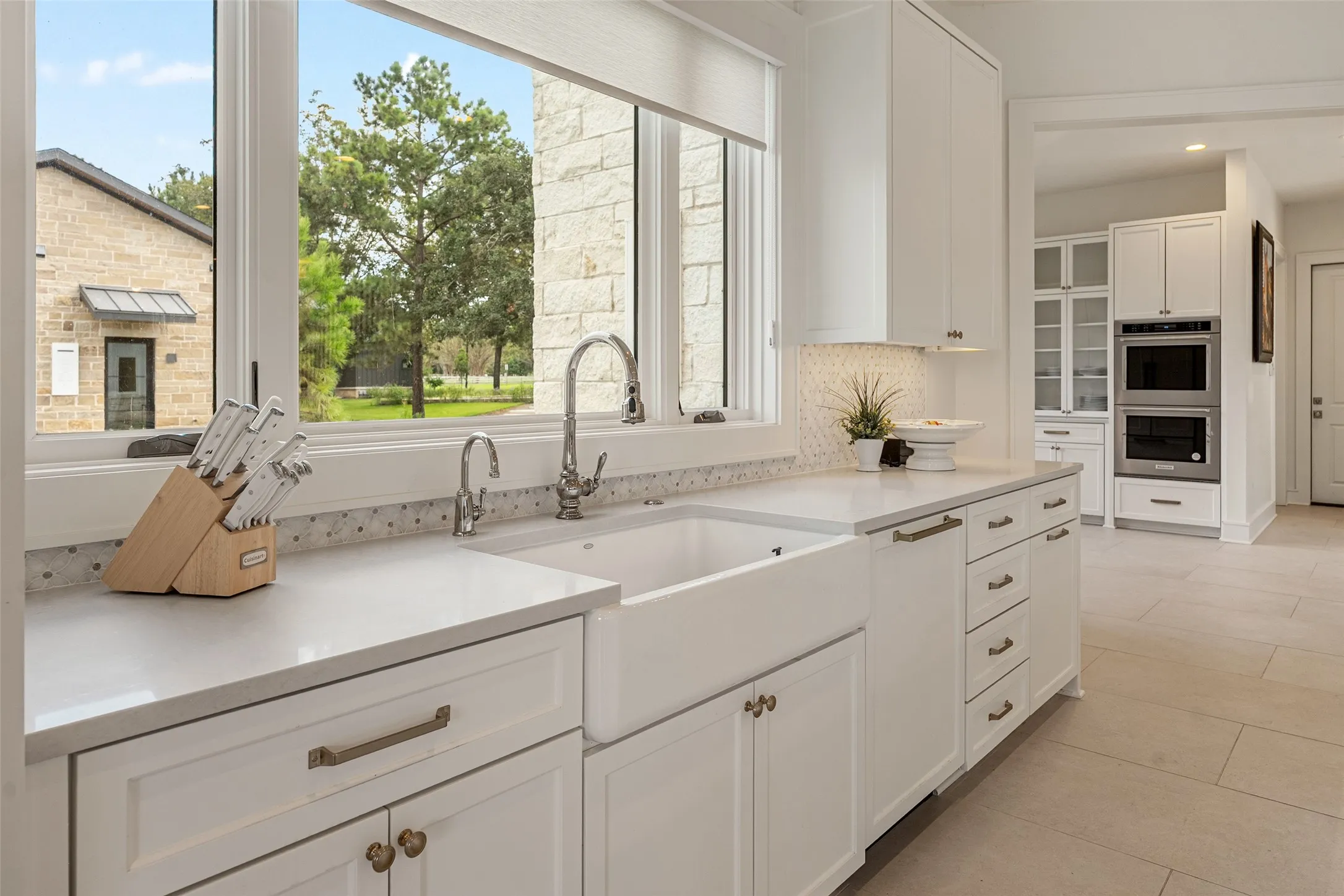 Single Family Residence For Sale in Henderson County , 5701 Impala South Road, Athens, Texas 75752, 7 Bedroom, 9 Bathroom, 3 Garage spaces, 6,123 Sqft, built in 2023, mls#21388112, Real Estate Agent in Athens, Homes For Sale in Henderson county, Homes For Sale in Athens, Realtor in Athens Texas, Real Estate Brokerage Independent Realty Texas, Luminita Cordes Realtor
