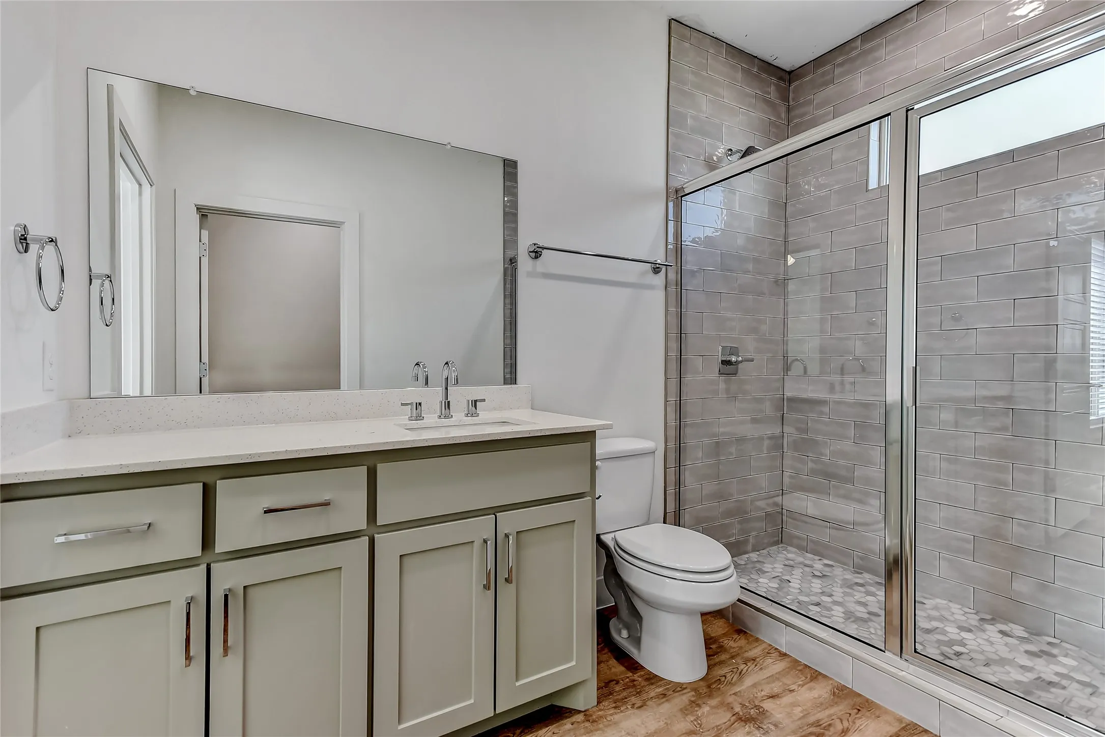 Apartment For Rent in Grayson County , 3260 W Crawford Street 401, Denison, Texas 75020, 3 Bedroom, 3 Bathroom, 2 Garage spaces, 1,383 Sqft, built in 2021, mls#21389697, Real Estate Agent in Denison, Homes For Rent in Grayson county, Homes For Rent in Denison, Realtor in Denison Texas, Real Estate Brokerage Independent Realty Texas, Luminita Cordes Realtor