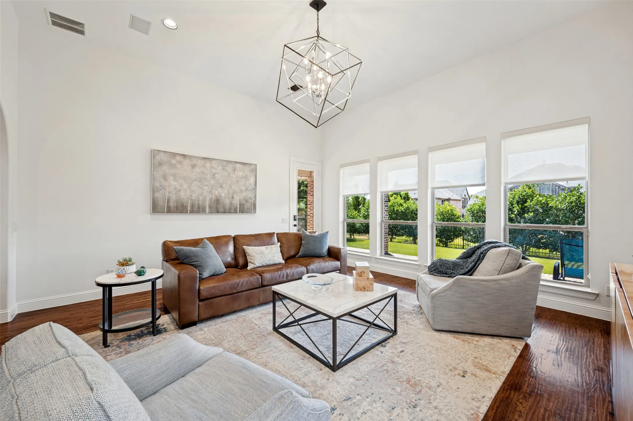 Single Family Residence For Sale in Denton County , 1647 Cedar Ranch Road, Frisco, Texas 75036, 4 Bedroom, 4 Bathroom, 2 Garage spaces, 3,788 Sqft, built in 2014, mls#21386022, Real Estate Agent in Frisco, Homes For Sale in Denton county, Homes For Sale in Frisco, Realtor in Frisco Texas, Real Estate Brokerage Independent Realty Texas, Luminita Cordes Realtor