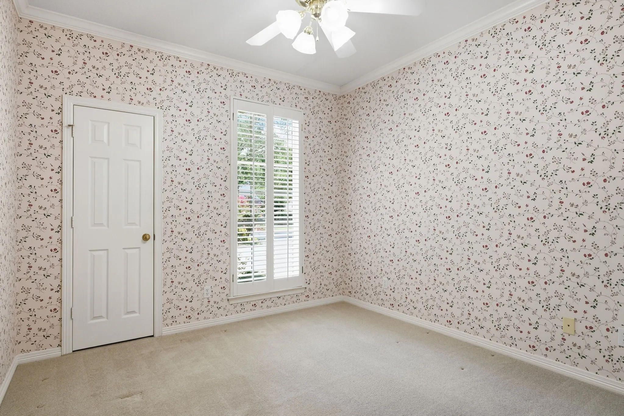 Single Family Residence For Sale in Smith County , 3403 Pinecreek Drive, Tyler, Texas 75707, 4 Bedroom, 3 Bathroom, 2 Garage spaces, 2,872 Sqft, built in 1993, mls#21389701, Real Estate Agent in Tyler, Homes For Sale in Smith county, Homes For Sale in Tyler, Realtor in Tyler Texas, Real Estate Brokerage Independent Realty Texas, Luminita Cordes Realtor