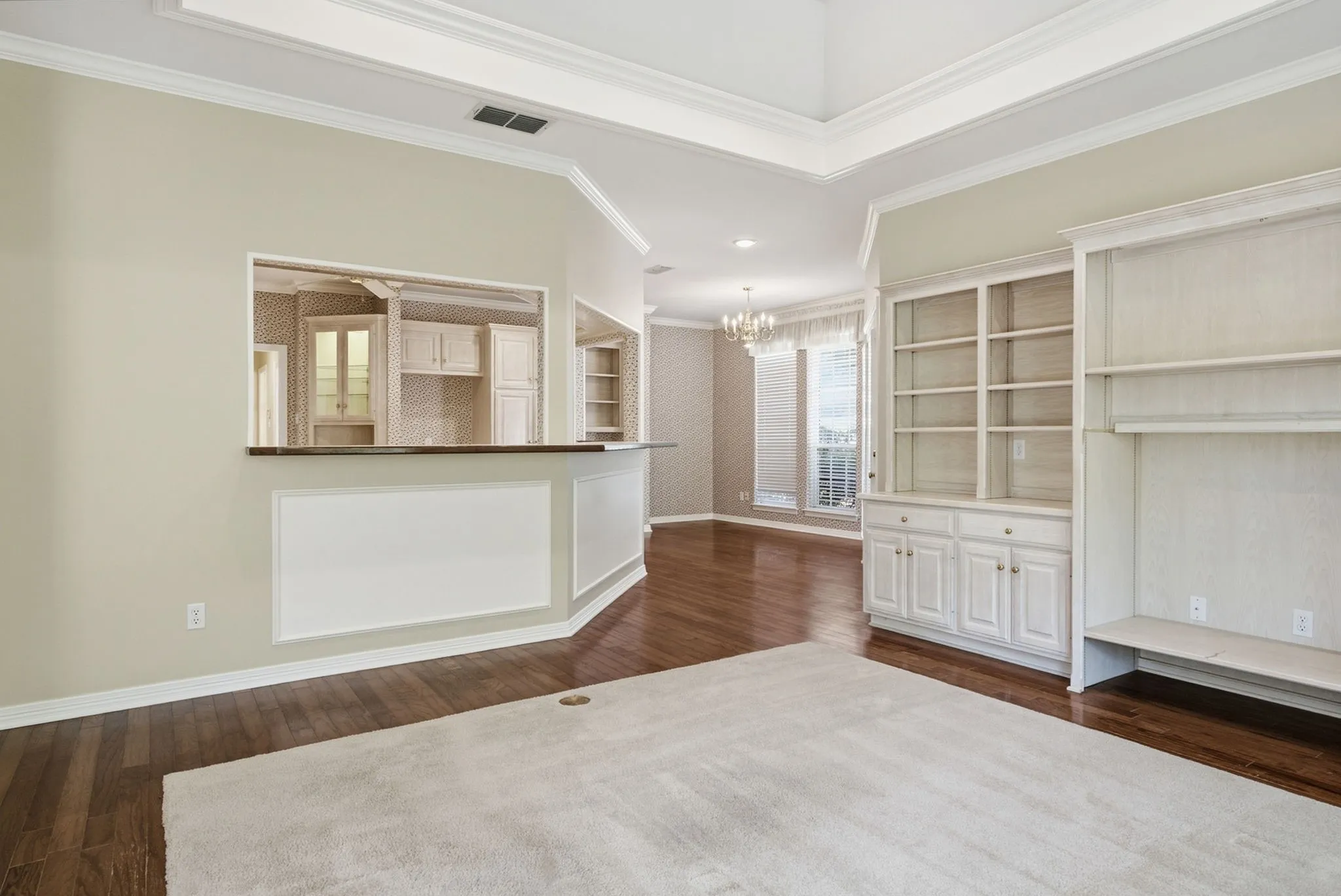 Single Family Residence For Sale in Smith County , 3403 Pinecreek Drive, Tyler, Texas 75707, 4 Bedroom, 3 Bathroom, 2 Garage spaces, 2,872 Sqft, built in 1993, mls#21389701, Real Estate Agent in Tyler, Homes For Sale in Smith county, Homes For Sale in Tyler, Realtor in Tyler Texas, Real Estate Brokerage Independent Realty Texas, Luminita Cordes Realtor