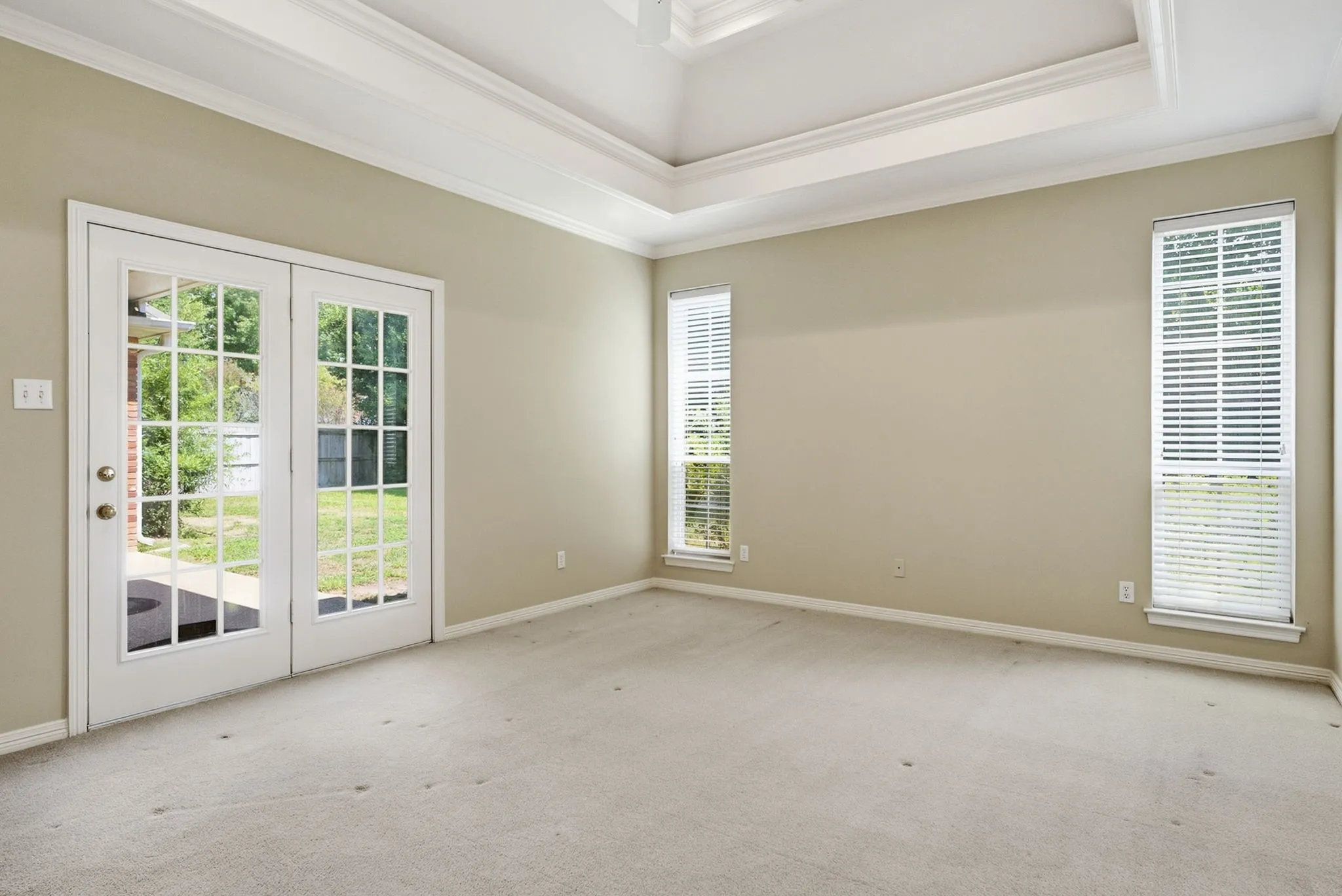 Single Family Residence For Sale in Smith County , 3403 Pinecreek Drive, Tyler, Texas 75707, 4 Bedroom, 3 Bathroom, 2 Garage spaces, 2,872 Sqft, built in 1993, mls#21389701, Real Estate Agent in Tyler, Homes For Sale in Smith county, Homes For Sale in Tyler, Realtor in Tyler Texas, Real Estate Brokerage Independent Realty Texas, Luminita Cordes Realtor
