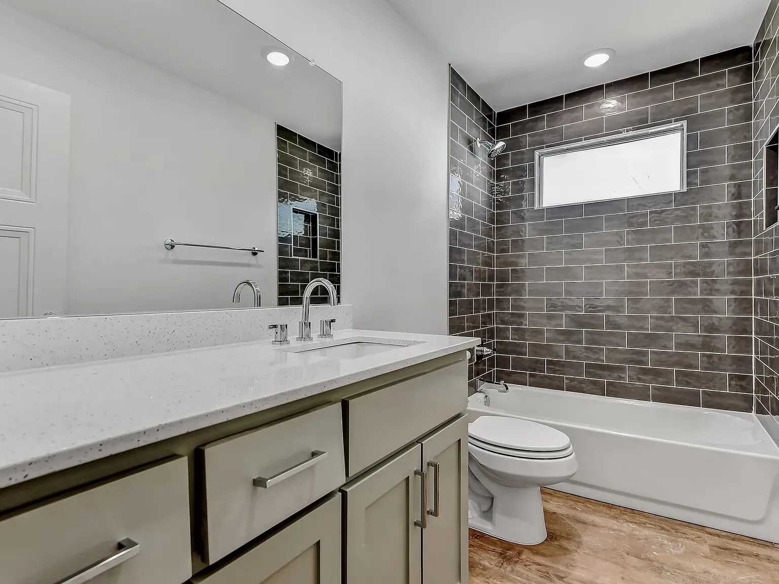 Apartment For Rent in Grayson County , 3260 W Crawford Street 502, Denison, Texas 75020, 3 Bedroom, 3 Bathroom, 2 Garage spaces, 1,401 Sqft, built in 2021, mls#21389707, Real Estate Agent in Denison, Homes For Rent in Grayson county, Homes For Rent in Denison, Realtor in Denison Texas, Real Estate Brokerage Independent Realty Texas, Luminita Cordes Realtor