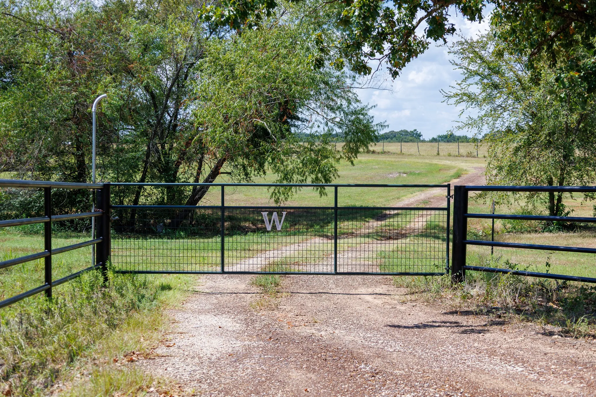 Ranch For Sale in Henderson County , 000 Fm-317, Brownsboro, Texas 75756, 0, 0, Garage spaces, 0 Sqft, built in 0, mls#21388794, Real Estate Agent in Brownsboro, Homes For Sale in Henderson county, Homes For Sale in Brownsboro, Realtor in Brownsboro Texas, Real Estate Brokerage Independent Realty Texas, Luminita Cordes Realtor