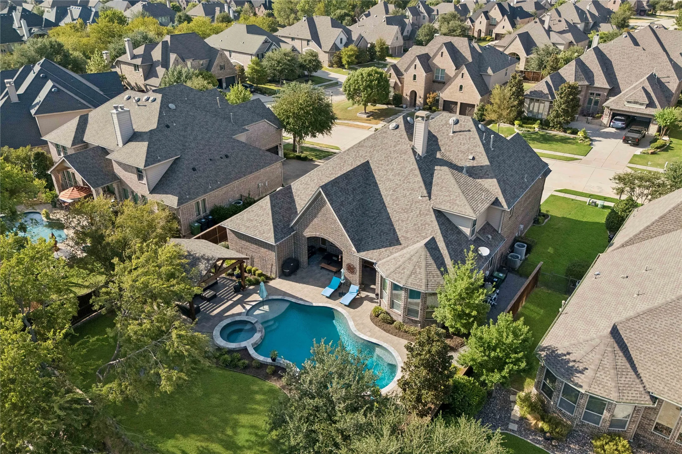 Single Family Residence For Sale in Collin County , 3760 Dogwood Drive, Prosper, Texas 75078, 5 Bedroom, 6 Bathroom, 3 Garage spaces, 4,333 Sqft, built in 2014, mls#21373562, Real Estate Agent in Prosper, Homes For Sale in Collin county, Homes For Sale in Prosper, Realtor in Prosper Texas, Real Estate Brokerage Independent Realty Texas, Luminita Cordes Realtor