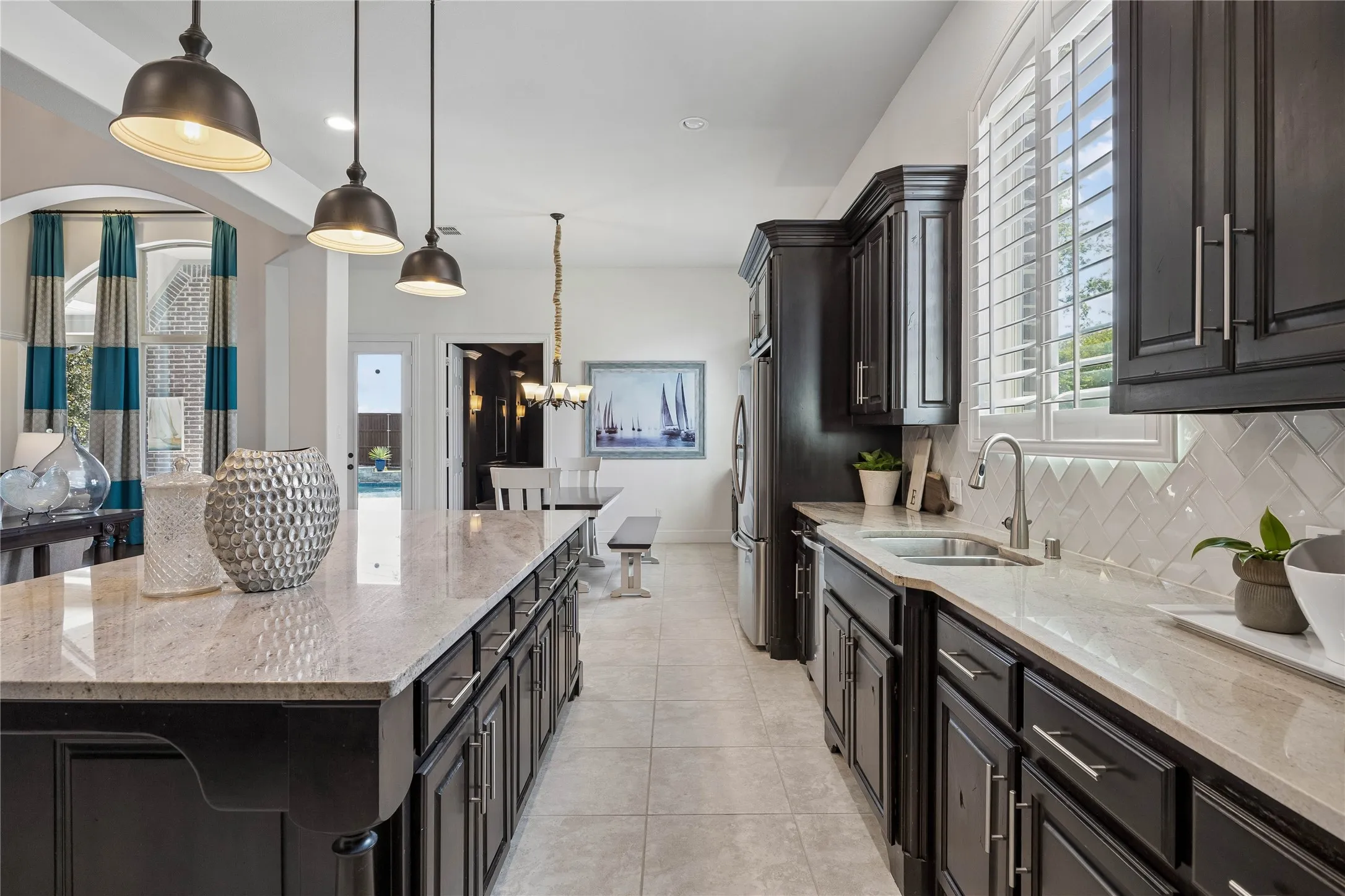 Single Family Residence For Sale in Collin County , 3760 Dogwood Drive, Prosper, Texas 75078, 5 Bedroom, 6 Bathroom, 3 Garage spaces, 4,333 Sqft, built in 2014, mls#21373562, Real Estate Agent in Prosper, Homes For Sale in Collin county, Homes For Sale in Prosper, Realtor in Prosper Texas, Real Estate Brokerage Independent Realty Texas, Luminita Cordes Realtor