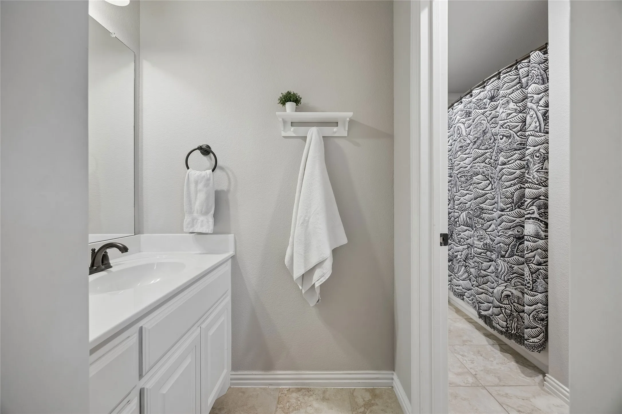 Single Family Residence For Sale in Collin County , 3760 Dogwood Drive, Prosper, Texas 75078, 5 Bedroom, 6 Bathroom, 3 Garage spaces, 4,333 Sqft, built in 2014, mls#21373562, Real Estate Agent in Prosper, Homes For Sale in Collin county, Homes For Sale in Prosper, Realtor in Prosper Texas, Real Estate Brokerage Independent Realty Texas, Luminita Cordes Realtor