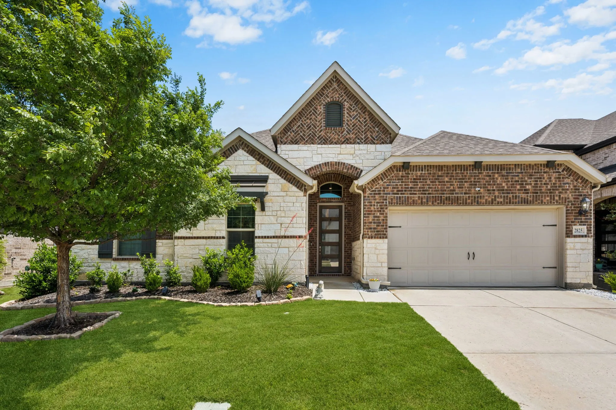 Single Family Residence For Sale in Denton County , 2825 Bedford Road, Northlake, Texas 76226, 4 Bedroom, 3 Bathroom, 2 Garage spaces, 2,957 Sqft, built in 2021, mls#21385719, Real Estate Agent in Northlake, Homes For Sale in Denton county, Homes For Sale in Northlake, Realtor in Northlake Texas, Real Estate Brokerage Independent Realty Texas, Luminita Cordes Realtor