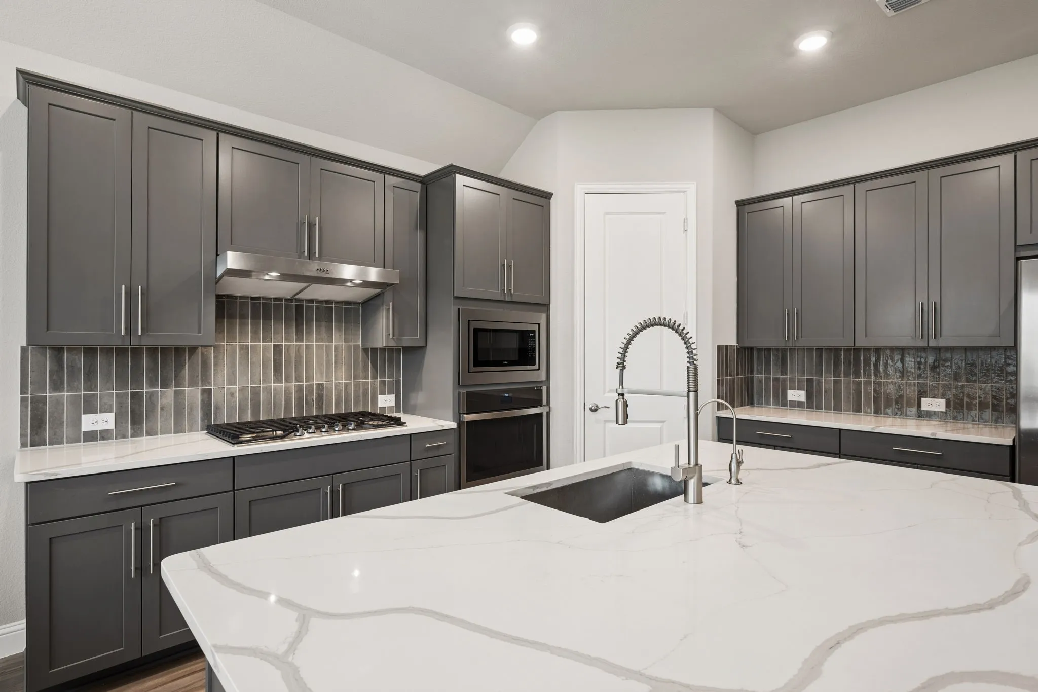 Single Family Residence For Sale in Denton County , 2825 Bedford Road, Northlake, Texas 76226, 4 Bedroom, 3 Bathroom, 2 Garage spaces, 2,957 Sqft, built in 2021, mls#21385719, Real Estate Agent in Northlake, Homes For Sale in Denton county, Homes For Sale in Northlake, Realtor in Northlake Texas, Real Estate Brokerage Independent Realty Texas, Luminita Cordes Realtor