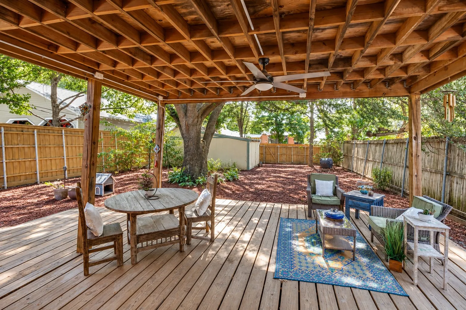 Single Family Residence For Sale in Dallas County , 5616 Junius Street, Dallas, Texas 75214, 3 Bedroom, 2 Bathroom, 1 Garage spaces, 1,407 Sqft, built in 1912, mls#21388397, Real Estate Agent in Dallas, Homes For Sale in Dallas county, Homes For Sale in Dallas, Realtor in Dallas Texas, Real Estate Brokerage Independent Realty Texas, Luminita Cordes Realtor