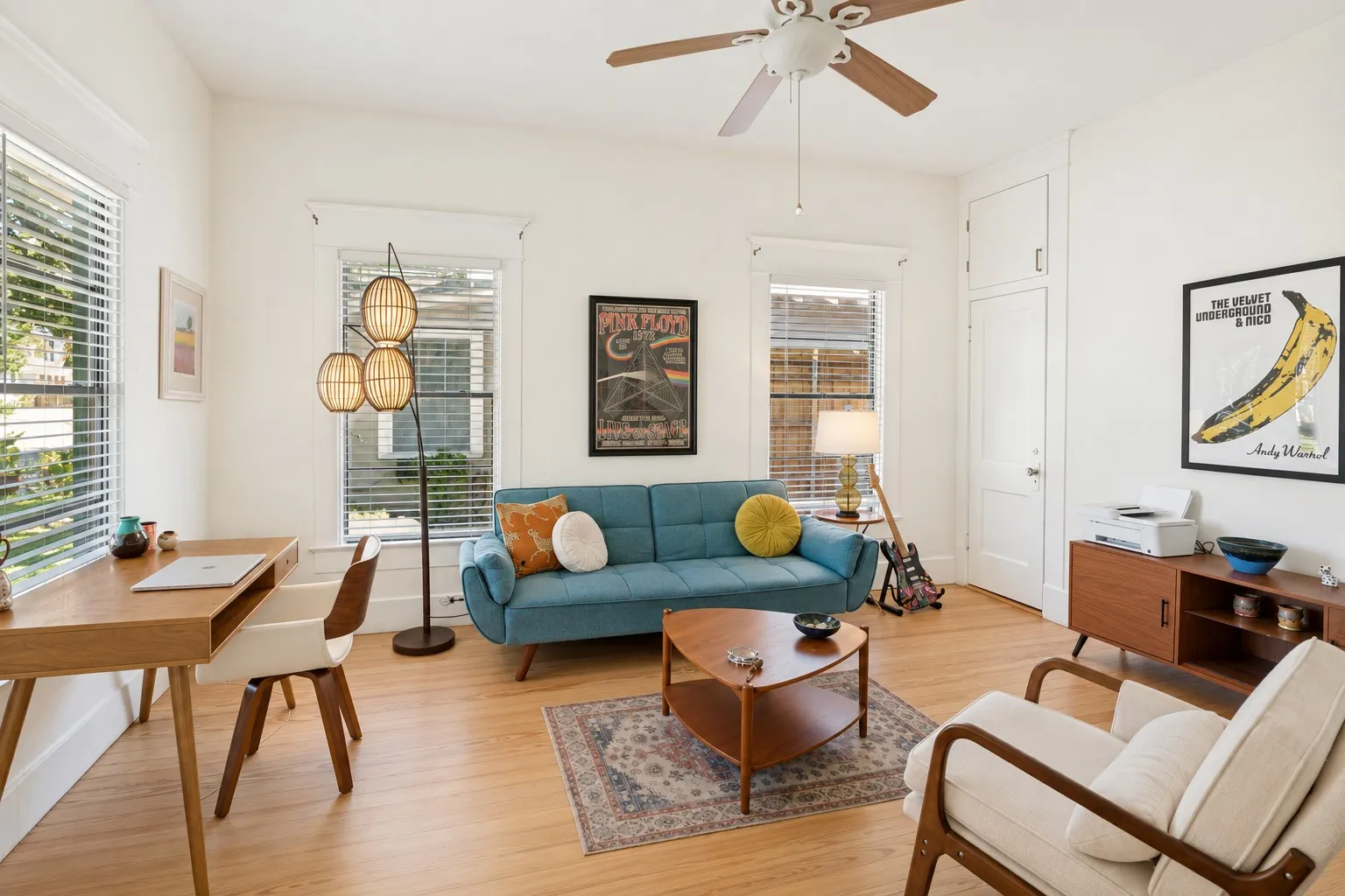 Single Family Residence For Sale in Dallas County , 5616 Junius Street, Dallas, Texas 75214, 3 Bedroom, 2 Bathroom, 1 Garage spaces, 1,407 Sqft, built in 1912, mls#21388397, Real Estate Agent in Dallas, Homes For Sale in Dallas county, Homes For Sale in Dallas, Realtor in Dallas Texas, Real Estate Brokerage Independent Realty Texas, Luminita Cordes Realtor