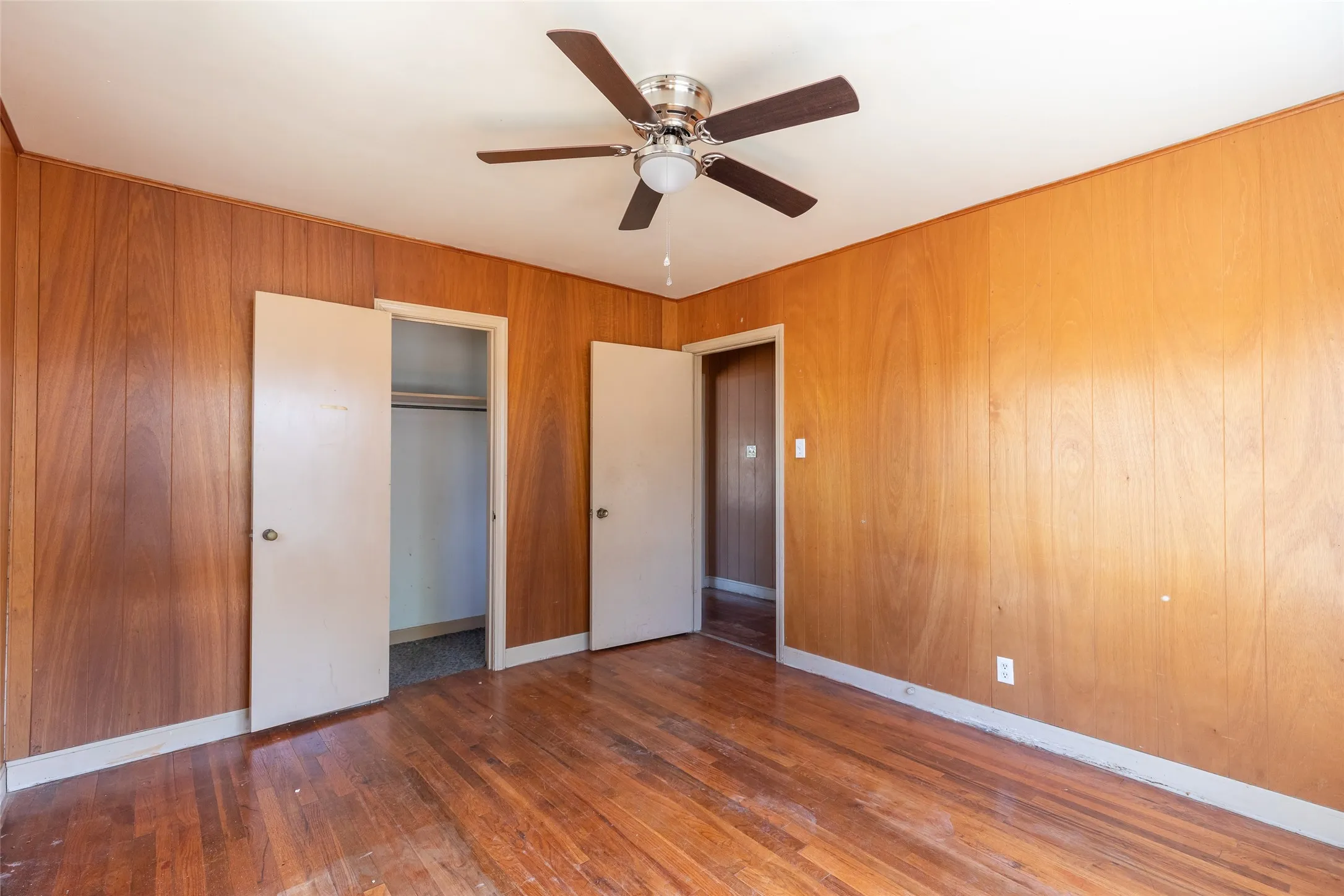 Single Family Residence For Sale in Taylor County , 1765 JACKSON Street, Abilene, Texas 79602, 2 Bedroom, 1 Bathroom, 1 Garage spaces, 1,318 Sqft, built in 1949, mls#21389711, Real Estate Agent in Abilene, Homes For Sale in Taylor county, Homes For Sale in Abilene, Realtor in Abilene Texas, Real Estate Brokerage Independent Realty Texas, Luminita Cordes Realtor