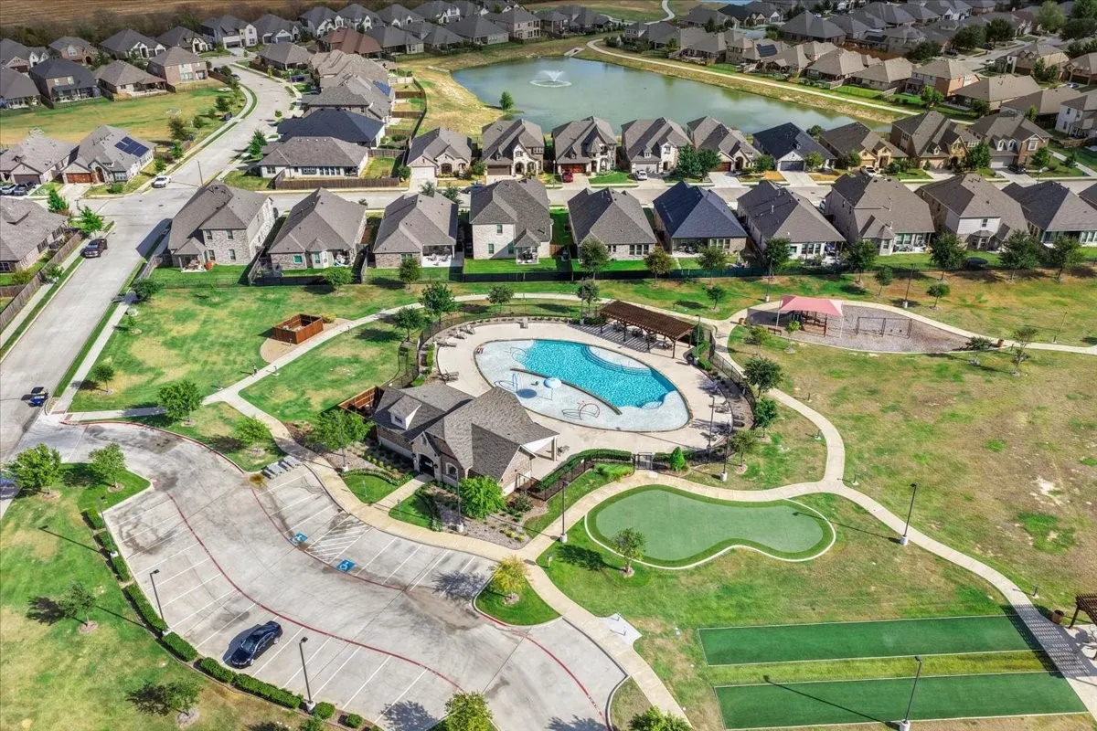 Single Family Residence For Sale in Denton County , 9328 Amistad Lane, Denton, Texas 76226, 3 Bedroom, 2 Bathroom, 2 Garage spaces, 1,843 Sqft, built in 2015, mls#21385423, Real Estate Agent in Denton, Homes For Sale in Denton county, Homes For Sale in Denton, Realtor in Denton Texas, Real Estate Brokerage Independent Realty Texas, Luminita Cordes Realtor