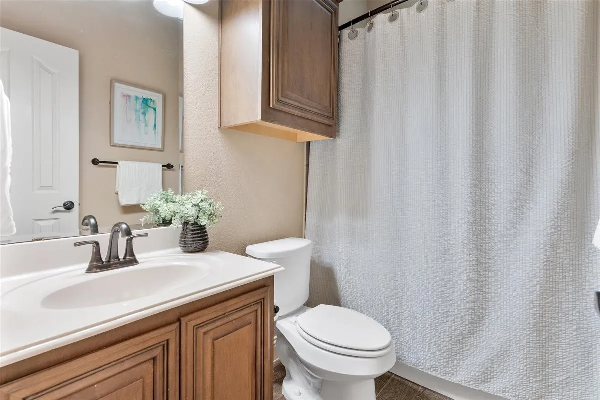 Single Family Residence For Sale in Denton County , 9328 Amistad Lane, Denton, Texas 76226, 3 Bedroom, 2 Bathroom, 2 Garage spaces, 1,843 Sqft, built in 2015, mls#21385423, Real Estate Agent in Denton, Homes For Sale in Denton county, Homes For Sale in Denton, Realtor in Denton Texas, Real Estate Brokerage Independent Realty Texas, Luminita Cordes Realtor