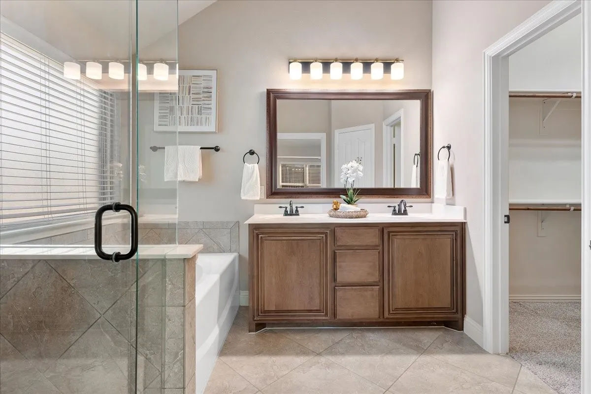 Single Family Residence For Sale in Denton County , 9328 Amistad Lane, Denton, Texas 76226, 3 Bedroom, 2 Bathroom, 2 Garage spaces, 1,843 Sqft, built in 2015, mls#21385423, Real Estate Agent in Denton, Homes For Sale in Denton county, Homes For Sale in Denton, Realtor in Denton Texas, Real Estate Brokerage Independent Realty Texas, Luminita Cordes Realtor