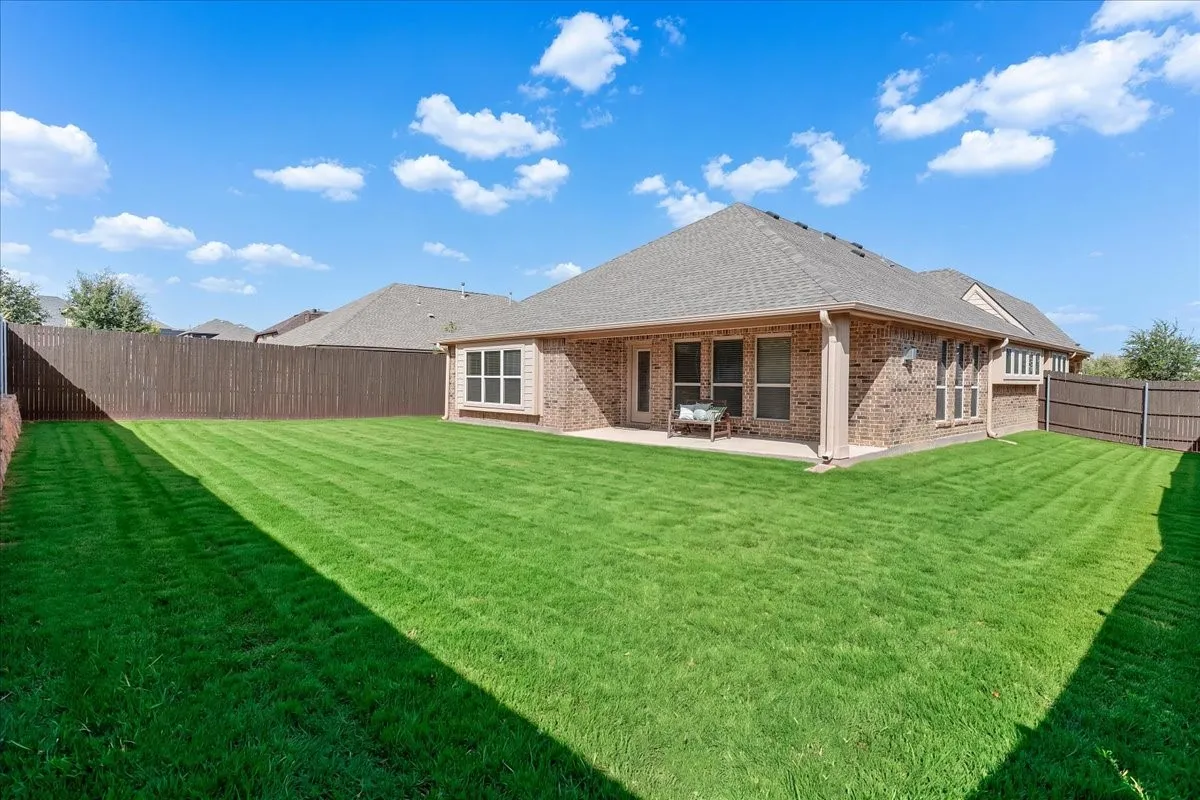 Single Family Residence For Sale in Denton County , 9328 Amistad Lane, Denton, Texas 76226, 3 Bedroom, 2 Bathroom, 2 Garage spaces, 1,843 Sqft, built in 2015, mls#21385423, Real Estate Agent in Denton, Homes For Sale in Denton county, Homes For Sale in Denton, Realtor in Denton Texas, Real Estate Brokerage Independent Realty Texas, Luminita Cordes Realtor