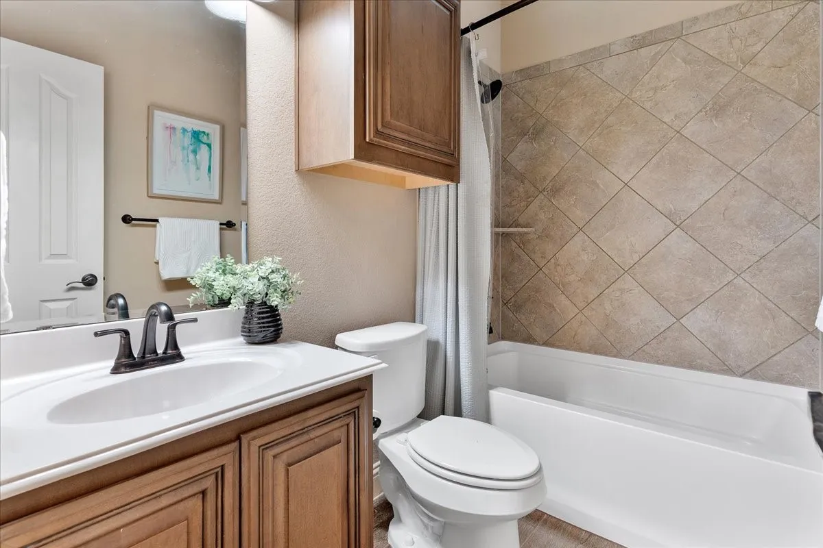 Single Family Residence For Sale in Denton County , 9328 Amistad Lane, Denton, Texas 76226, 3 Bedroom, 2 Bathroom, 2 Garage spaces, 1,843 Sqft, built in 2015, mls#21385423, Real Estate Agent in Denton, Homes For Sale in Denton county, Homes For Sale in Denton, Realtor in Denton Texas, Real Estate Brokerage Independent Realty Texas, Luminita Cordes Realtor