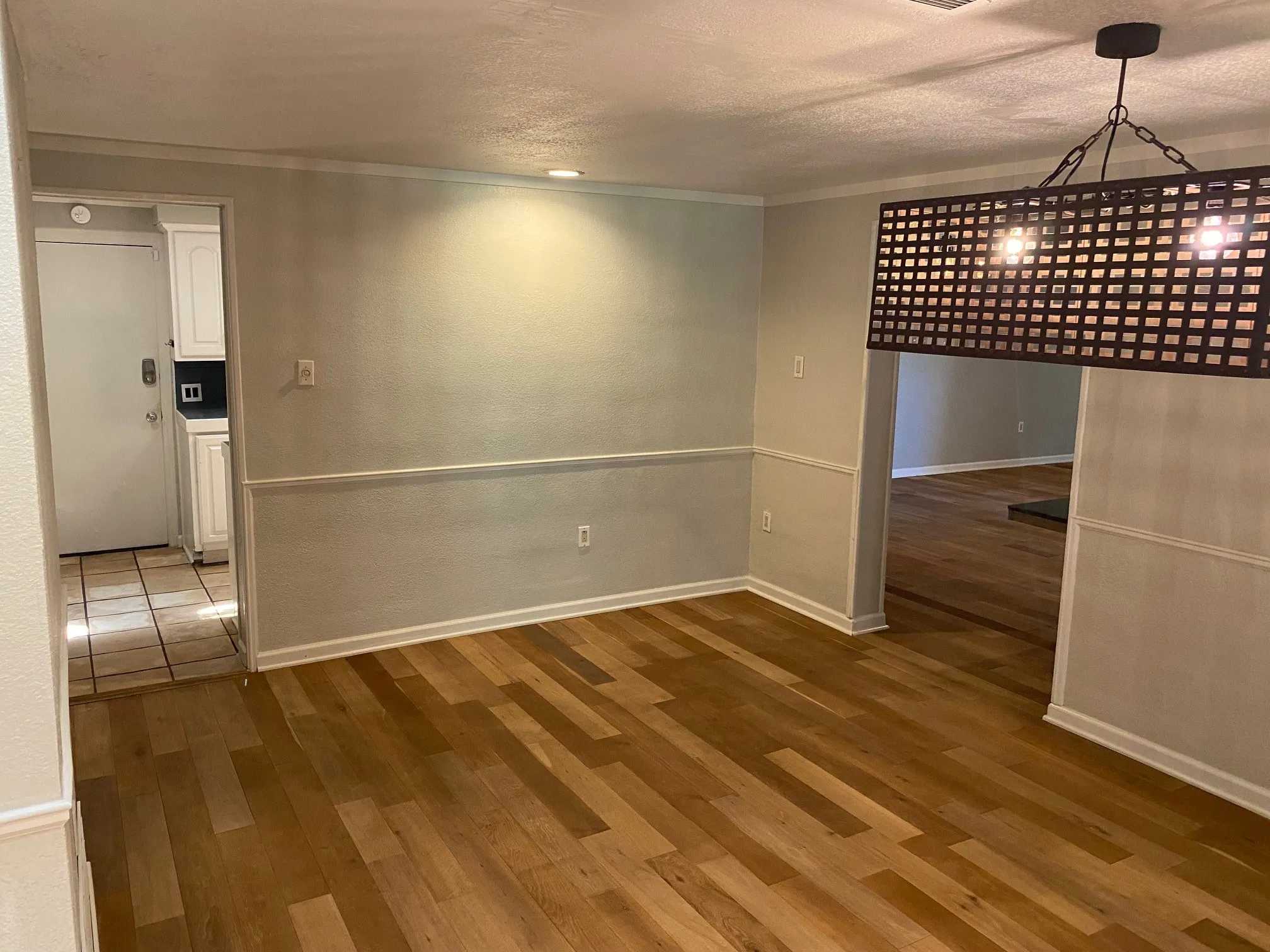 Single Family Residence For Rent in Taylor County , 39 Tamarisk Circle, Abilene, Texas 79606, 3 Bedroom, 3 Bathroom, 2 Garage spaces, 2,448 Sqft, built in 1979, mls#21389730, Real Estate Agent in Abilene, Homes For Rent in Taylor county, Homes For Rent in Abilene, Realtor in Abilene Texas, Real Estate Brokerage Independent Realty Texas, Luminita Cordes Realtor