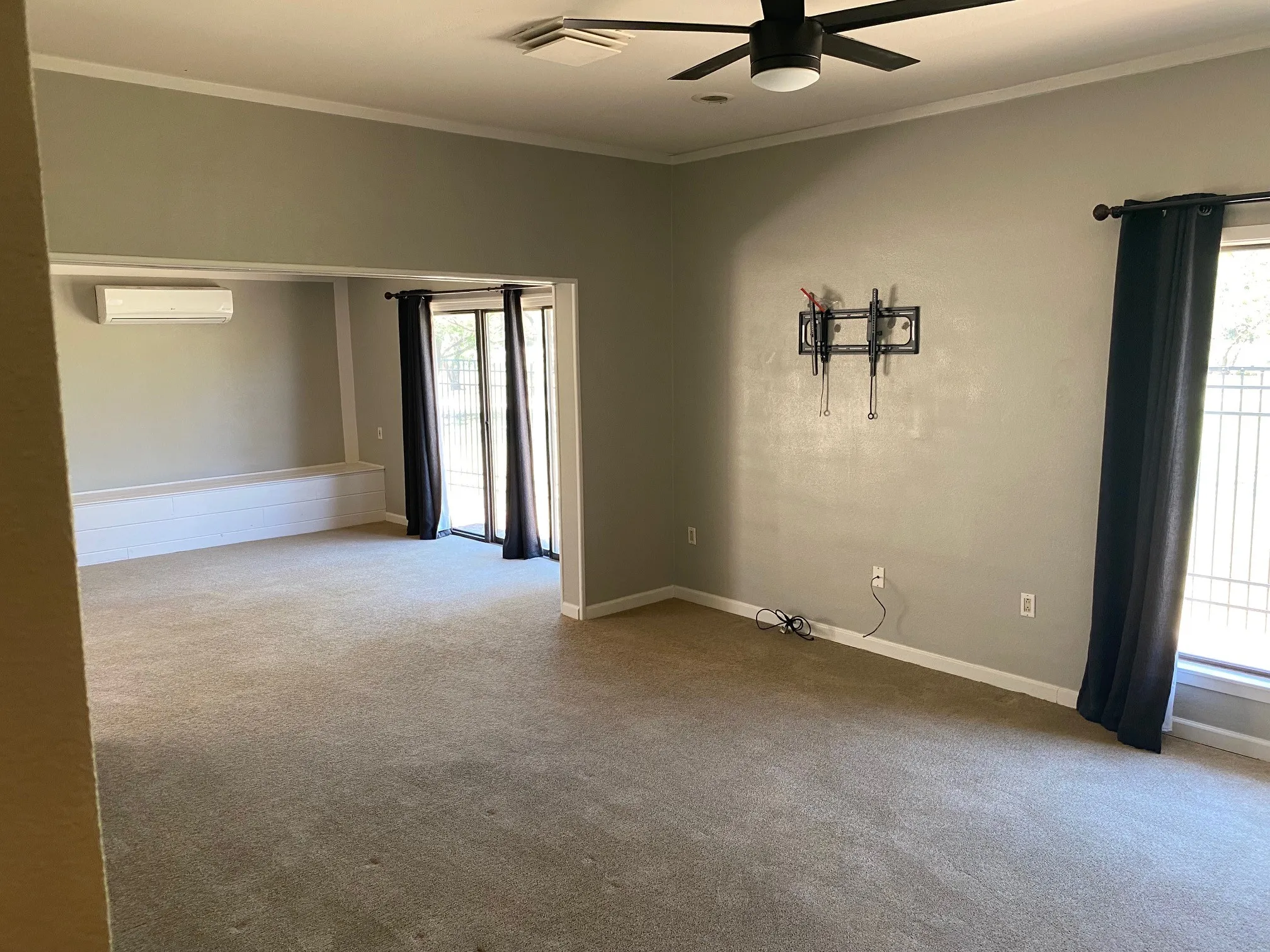 Single Family Residence For Rent in Taylor County , 39 Tamarisk Circle, Abilene, Texas 79606, 3 Bedroom, 3 Bathroom, 2 Garage spaces, 2,448 Sqft, built in 1979, mls#21389730, Real Estate Agent in Abilene, Homes For Rent in Taylor county, Homes For Rent in Abilene, Realtor in Abilene Texas, Real Estate Brokerage Independent Realty Texas, Luminita Cordes Realtor