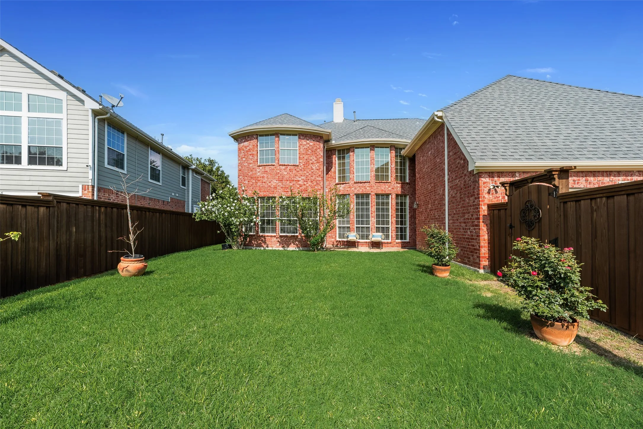 Single Family Residence For Sale in Collin County , 2003 Meghan Court, Allen, Texas 75013, 4 Bedroom, 4 Bathroom, 2 Garage spaces, 3,590 Sqft, built in 2005, mls#21388476, Real Estate Agent in Allen, Homes For Sale in Collin county, Homes For Sale in Allen, Realtor in Allen Texas, Real Estate Brokerage Independent Realty Texas, Luminita Cordes Realtor