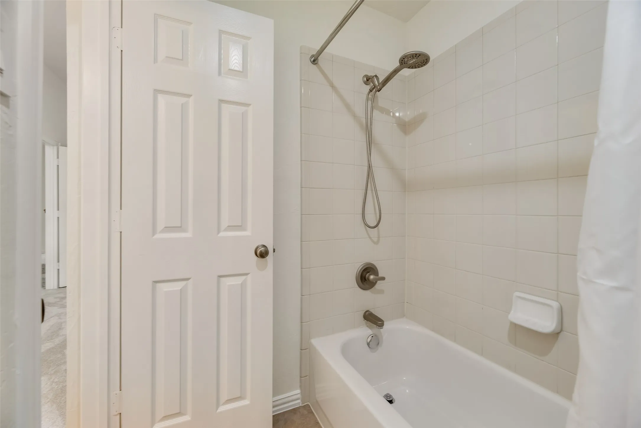 Single Family Residence For Sale in Collin County , 2003 Meghan Court, Allen, Texas 75013, 4 Bedroom, 4 Bathroom, 2 Garage spaces, 3,590 Sqft, built in 2005, mls#21388476, Real Estate Agent in Allen, Homes For Sale in Collin county, Homes For Sale in Allen, Realtor in Allen Texas, Real Estate Brokerage Independent Realty Texas, Luminita Cordes Realtor