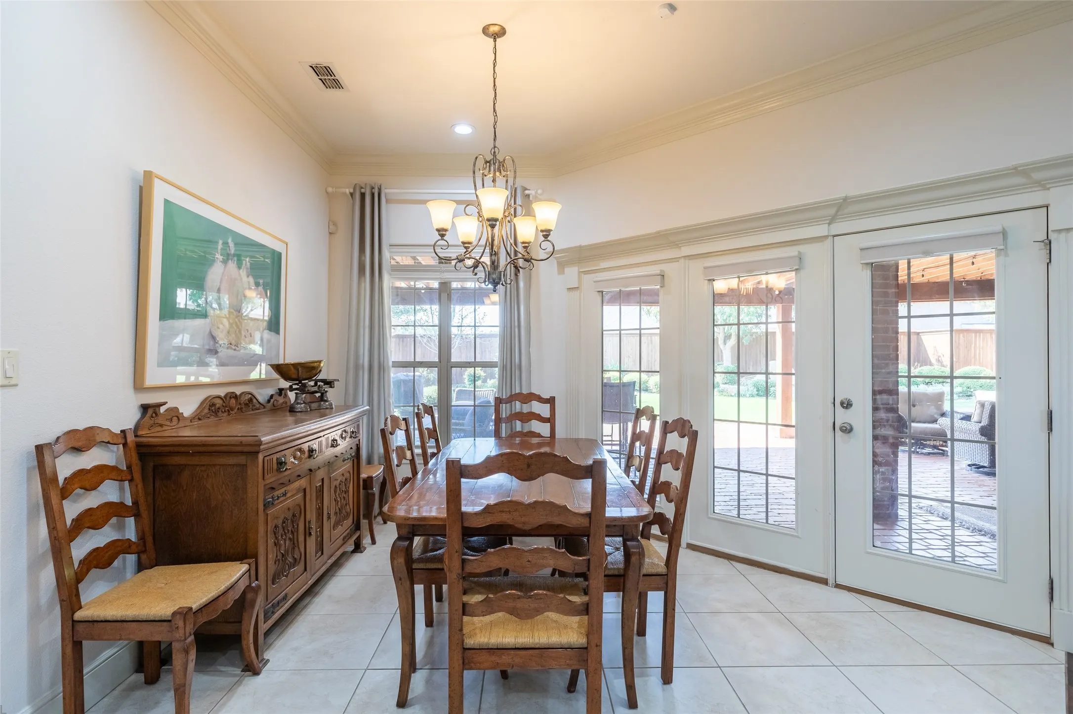Single Family Residence For Sale in Taylor County , 2301 Lynbrook Drive, Abilene, Texas 79606, 4 Bedroom, 4 Bathroom, 3 Garage spaces, 3,012 Sqft, built in 2007, mls#21388829, Real Estate Agent in Abilene, Homes For Sale in Taylor county, Homes For Sale in Abilene, Realtor in Abilene Texas, Real Estate Brokerage Independent Realty Texas, Luminita Cordes Realtor