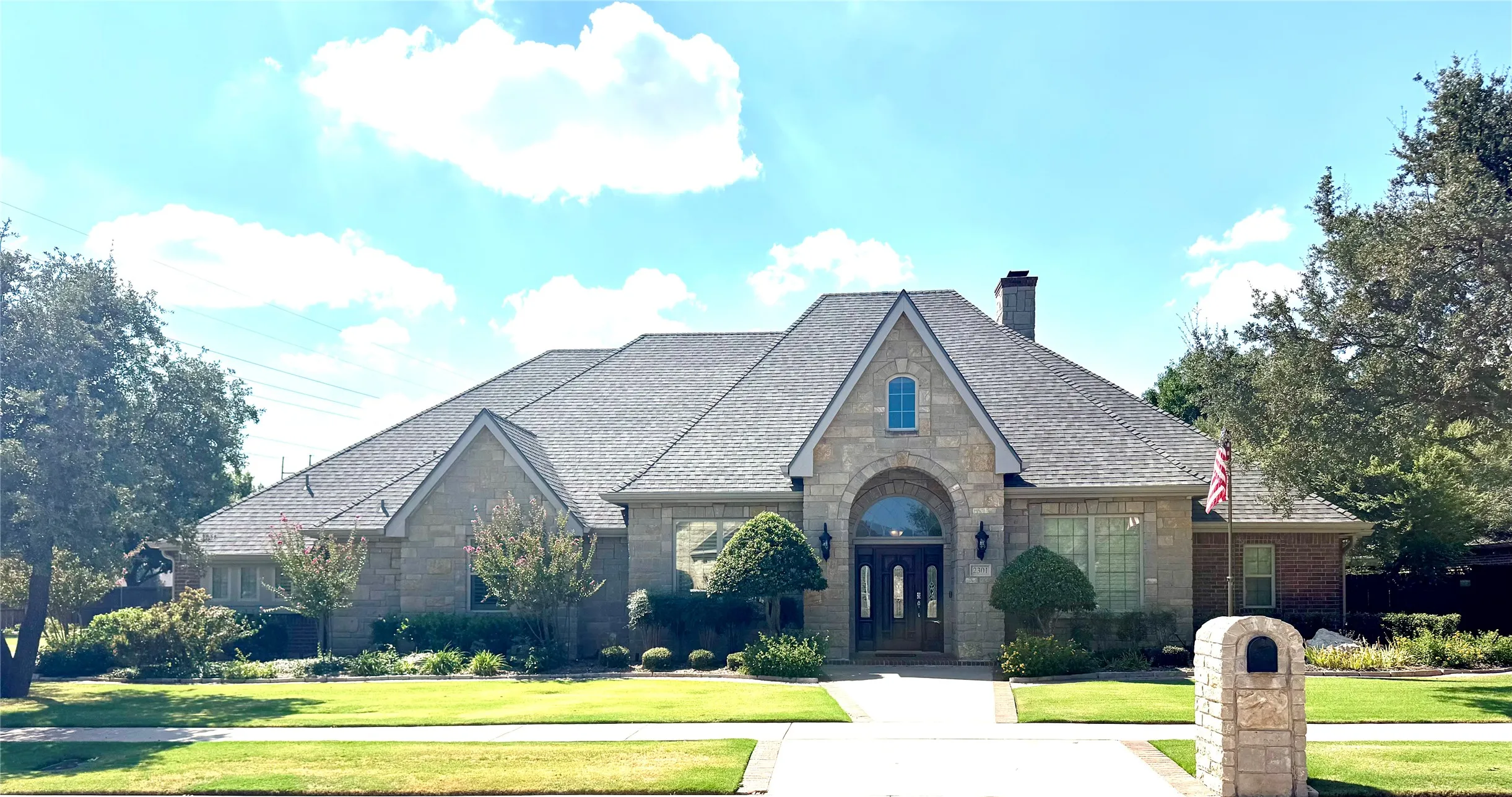 Single Family Residence For Sale