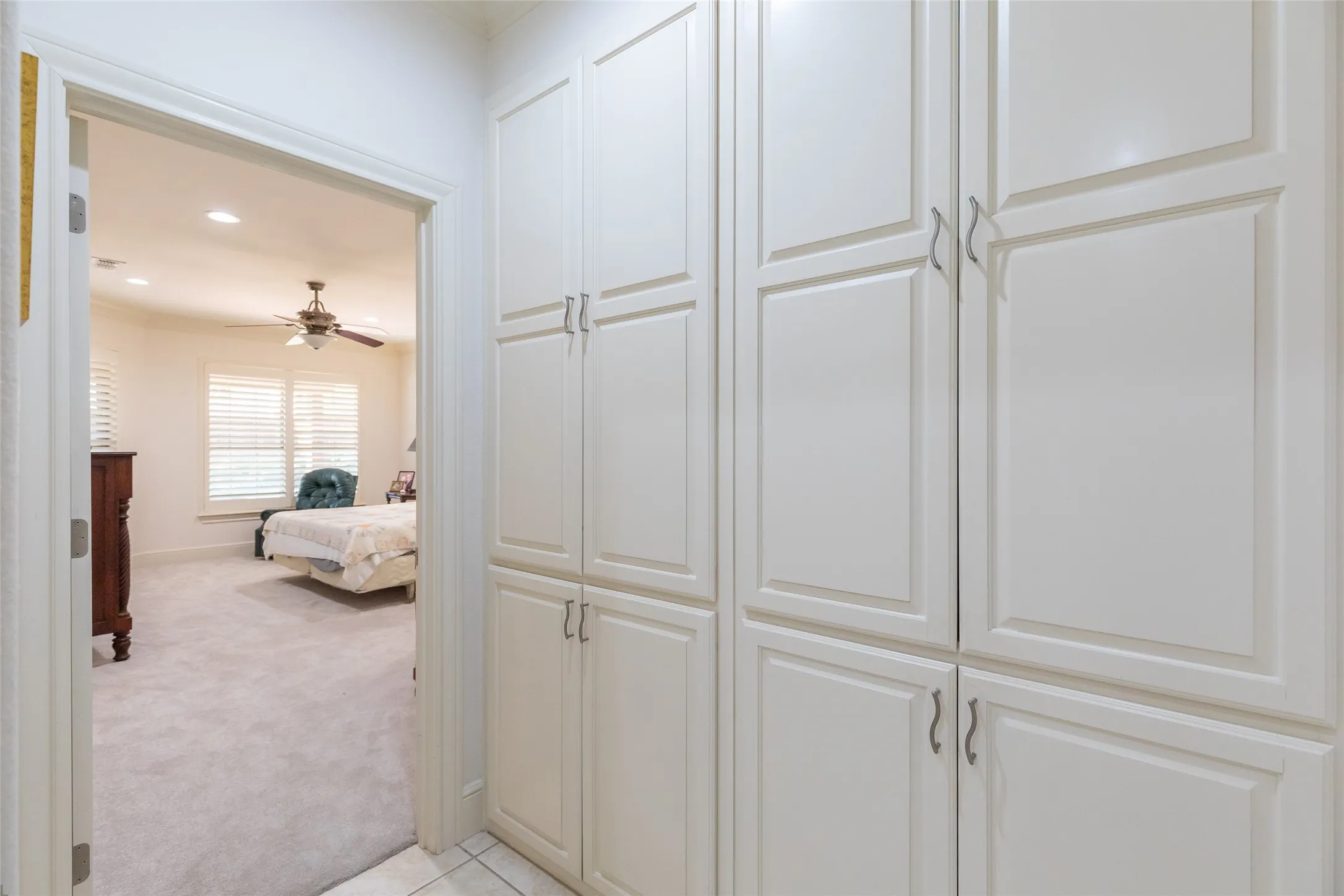 Single Family Residence For Sale in Taylor County , 2301 Lynbrook Drive, Abilene, Texas 79606, 4 Bedroom, 4 Bathroom, 3 Garage spaces, 3,012 Sqft, built in 2007, mls#21388829, Real Estate Agent in Abilene, Homes For Sale in Taylor county, Homes For Sale in Abilene, Realtor in Abilene Texas, Real Estate Brokerage Independent Realty Texas, Luminita Cordes Realtor
