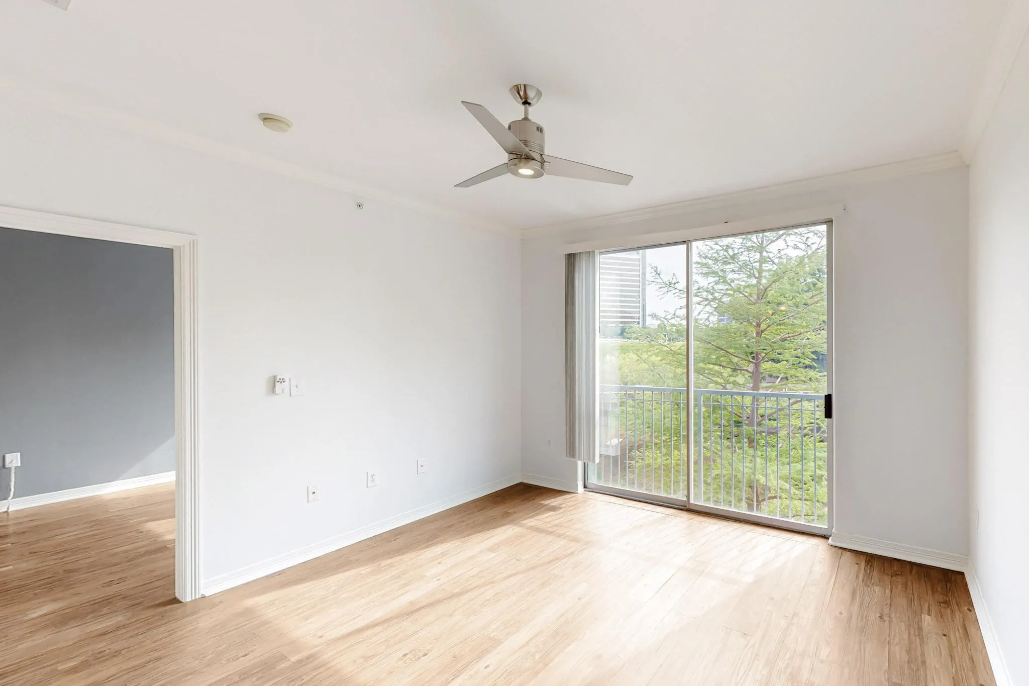 Condominium For Rent in Dallas County , 330 Las Colinas Boulevard E 342, Irving, Texas 75039, 1 Bedroom, 1 Bathroom, 1 Garage spaces, 733 Sqft, built in 2001, mls#21388424, Real Estate Agent in Irving, Homes For Rent in Dallas county, Homes For Rent in Irving, Realtor in Irving Texas, Real Estate Brokerage Independent Realty Texas, Luminita Cordes Realtor