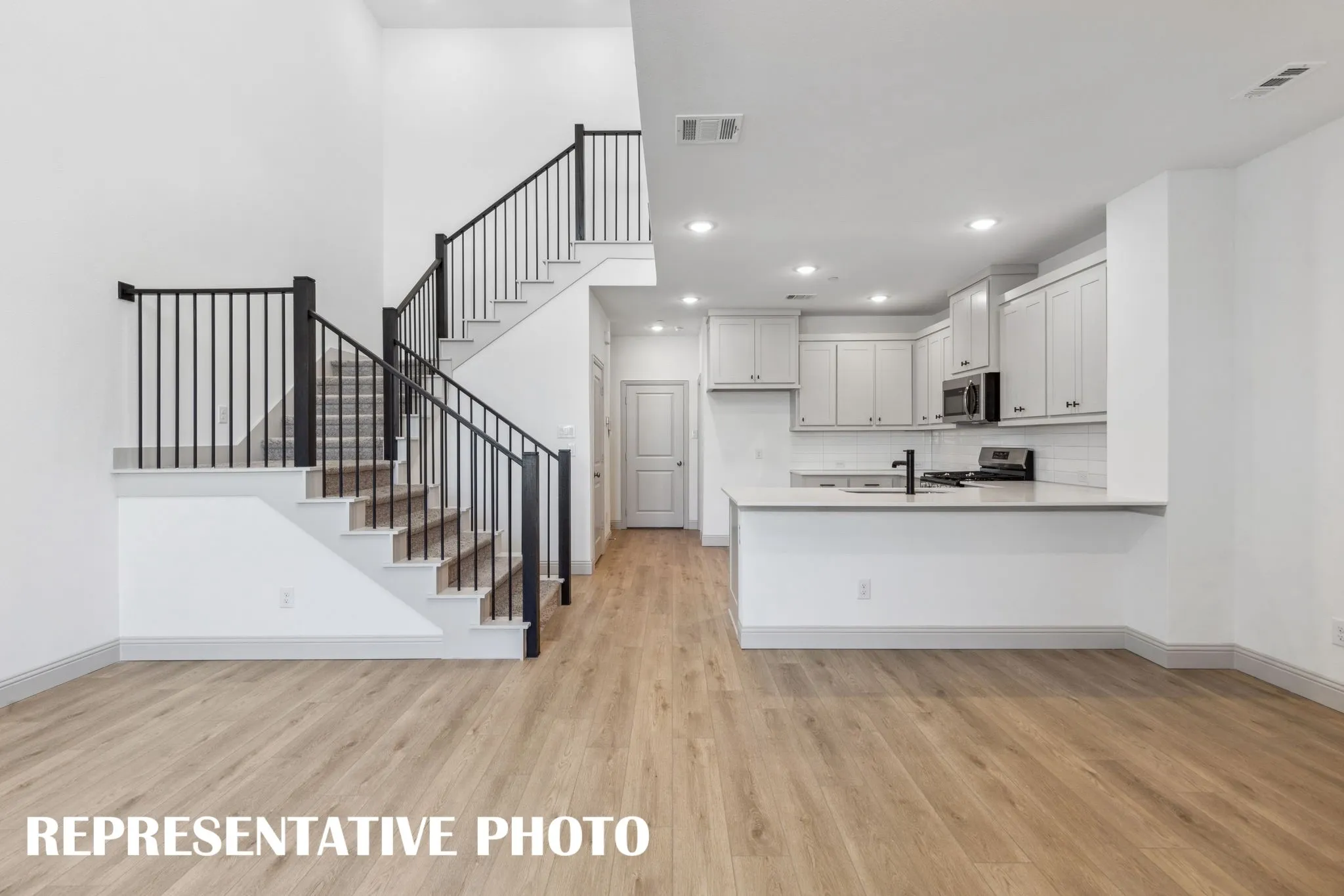 You'll find neutral color palettes featuring classic colors paired with beautiful flooring in our Conley floor plans.    REPRESENTATIVE PHOTO