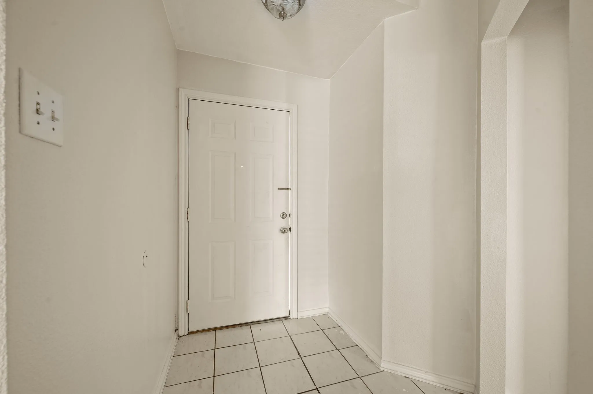 Single Family Residence For Sale in Dallas County , 7706 Coral Way, Rowlett, Texas 75088, 3 Bedroom, 2 Bathroom, 2 Garage spaces, 1,697 Sqft, built in 1997, mls#21389740, Real Estate Agent in Rowlett, Homes For Sale in Dallas county, Homes For Sale in Rowlett, Realtor in Rowlett Texas, Real Estate Brokerage Independent Realty Texas, Luminita Cordes Realtor