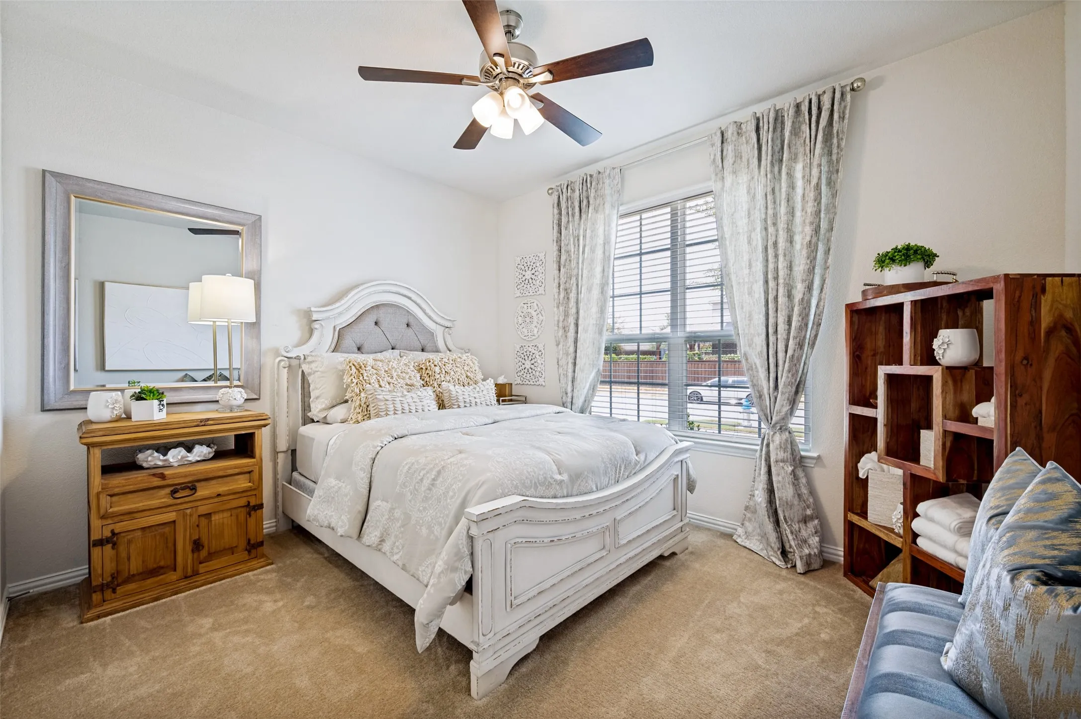 Single Family Residence For Sale in Collin County , 2716 Burnley Drive, Mc Kinney, Texas 75071, 4 Bedroom, 3 Bathroom, 2 Garage spaces, 3,156 Sqft, built in 2019, mls#21386467, Real Estate Agent in Mc Kinney, Homes For Sale in Collin county, Homes For Sale in Mc Kinney, Realtor in Mc Kinney Texas, Real Estate Brokerage Independent Realty Texas, Luminita Cordes Realtor