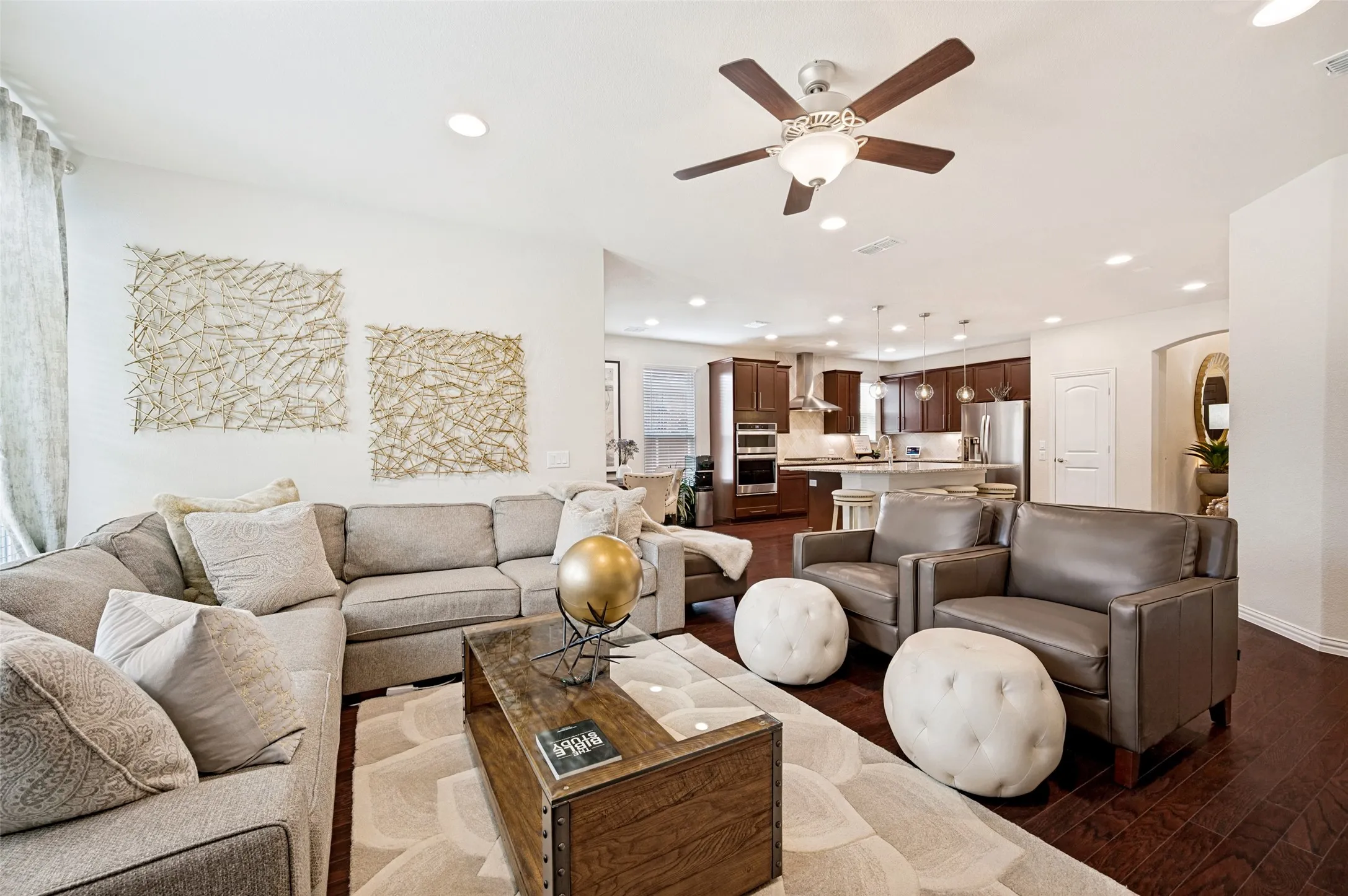 Single Family Residence For Sale in Collin County , 2716 Burnley Drive, Mc Kinney, Texas 75071, 4 Bedroom, 3 Bathroom, 2 Garage spaces, 3,156 Sqft, built in 2019, mls#21386467, Real Estate Agent in Mc Kinney, Homes For Sale in Collin county, Homes For Sale in Mc Kinney, Realtor in Mc Kinney Texas, Real Estate Brokerage Independent Realty Texas, Luminita Cordes Realtor