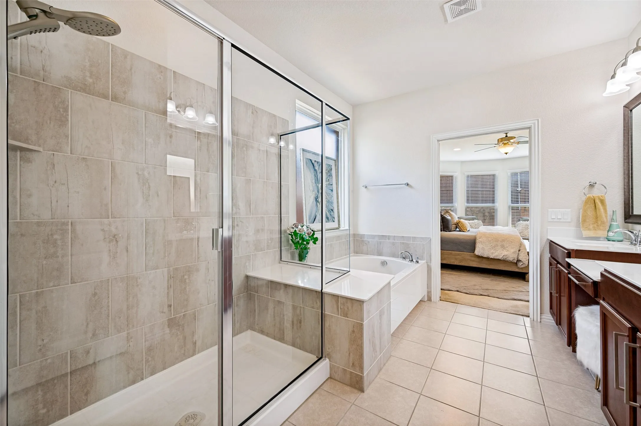 Single Family Residence For Sale in Collin County , 2716 Burnley Drive, Mc Kinney, Texas 75071, 4 Bedroom, 3 Bathroom, 2 Garage spaces, 3,156 Sqft, built in 2019, mls#21386467, Real Estate Agent in Mc Kinney, Homes For Sale in Collin county, Homes For Sale in Mc Kinney, Realtor in Mc Kinney Texas, Real Estate Brokerage Independent Realty Texas, Luminita Cordes Realtor