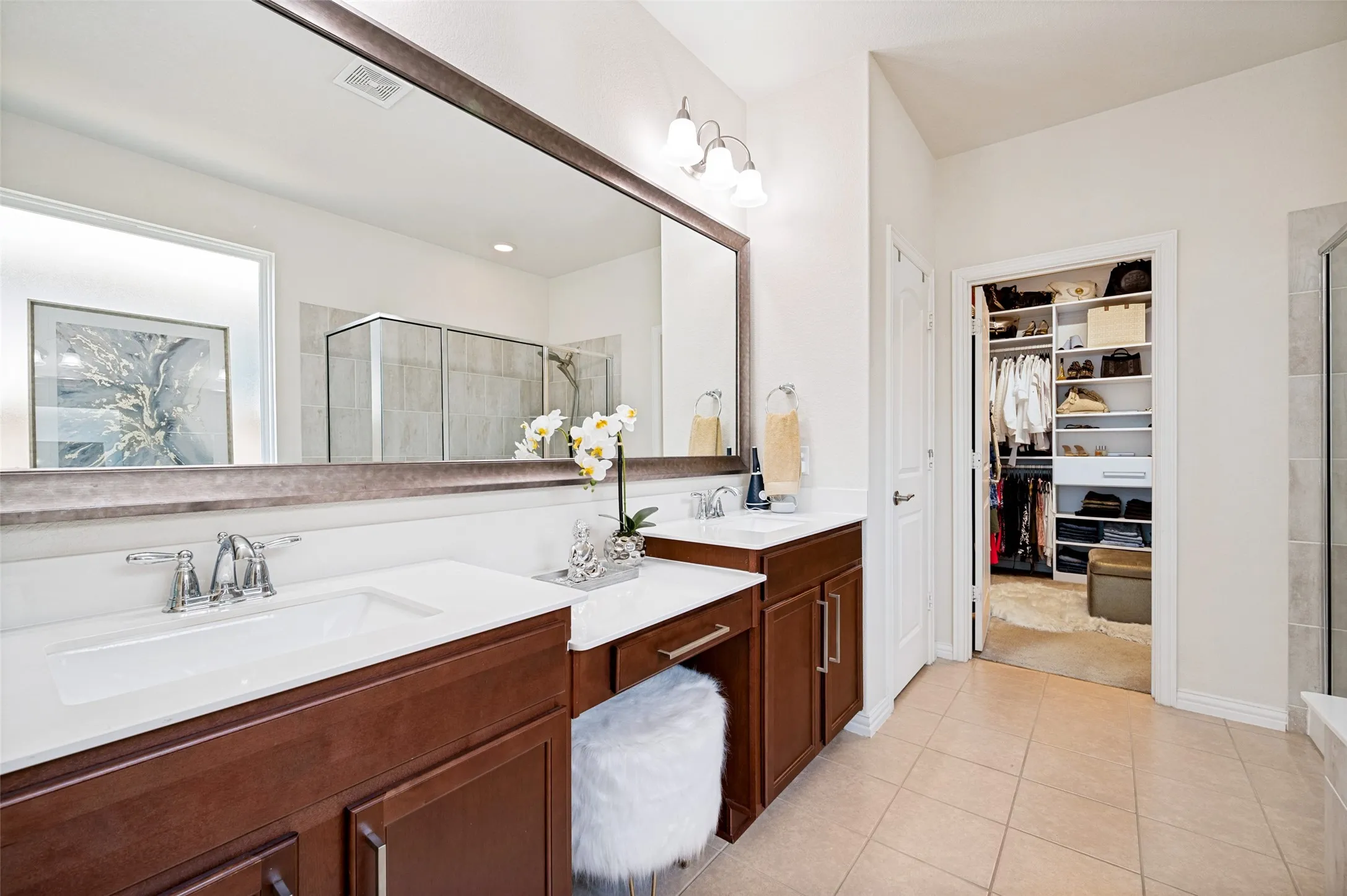 Single Family Residence For Sale in Collin County , 2716 Burnley Drive, Mc Kinney, Texas 75071, 4 Bedroom, 3 Bathroom, 2 Garage spaces, 3,156 Sqft, built in 2019, mls#21386467, Real Estate Agent in Mc Kinney, Homes For Sale in Collin county, Homes For Sale in Mc Kinney, Realtor in Mc Kinney Texas, Real Estate Brokerage Independent Realty Texas, Luminita Cordes Realtor