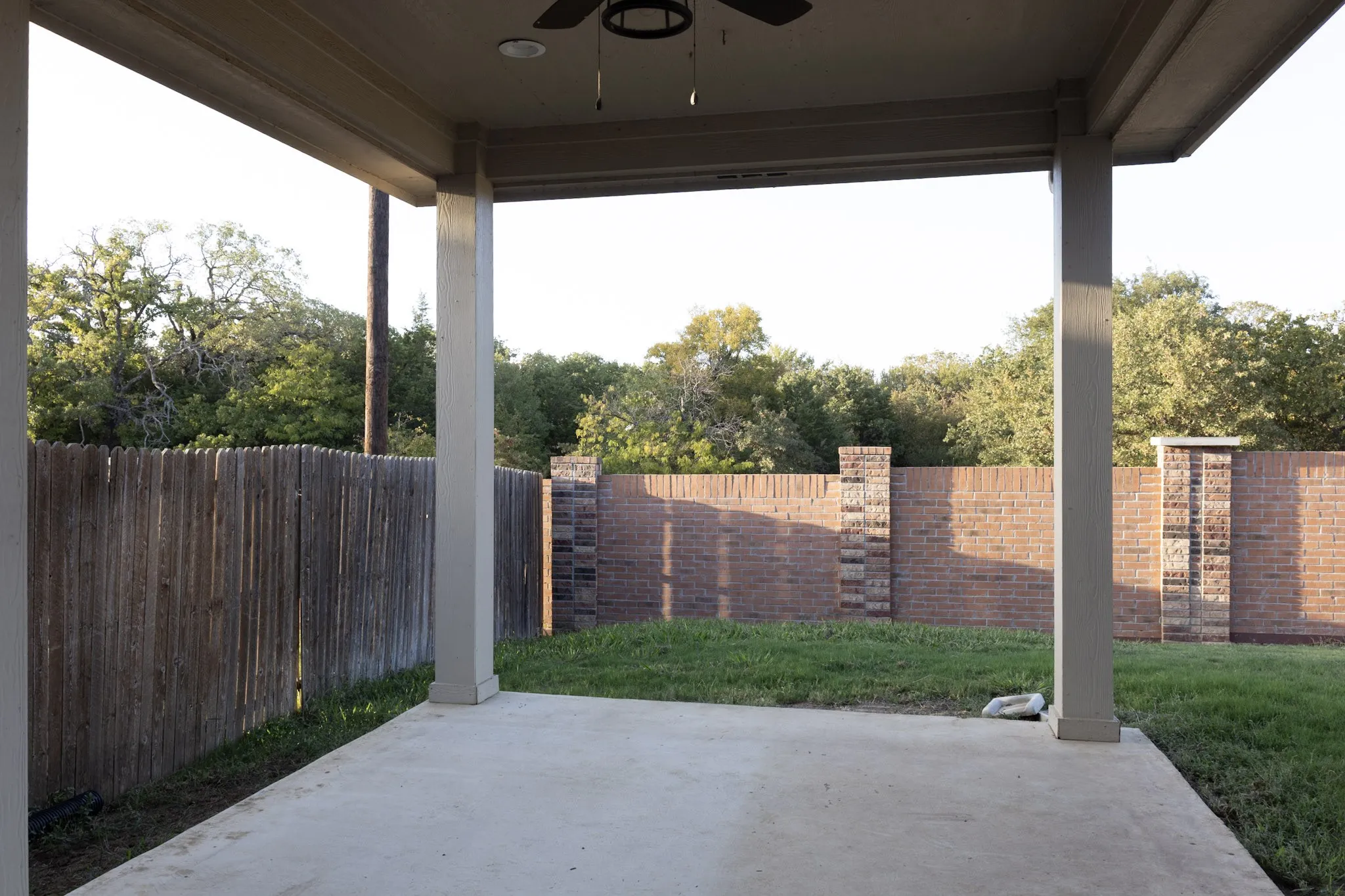 Single Family Residence For Sale in Denton County , 5609 Sea Cove Lane, Denton, Texas 76208, 3 Bedroom, 2 Bathroom, 2 Garage spaces, 1,799 Sqft, built in 2018, mls#21388214, Real Estate Agent in Denton, Homes For Sale in Denton county, Homes For Sale in Denton, Realtor in Denton Texas, Real Estate Brokerage Independent Realty Texas, Luminita Cordes Realtor
