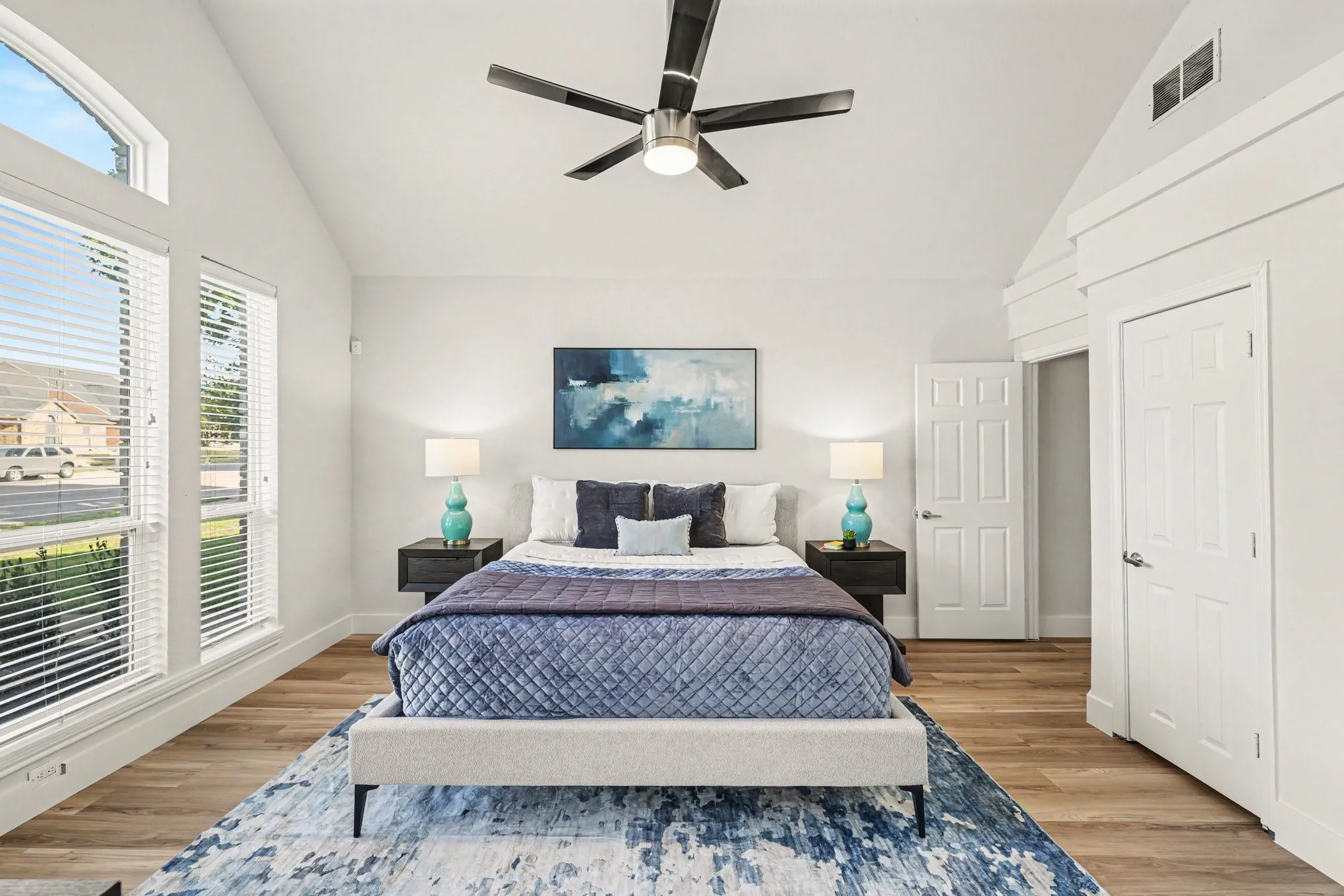 Single Family Residence For Sale in Collin County , 9925 Bordeaux Avenue, Frisco, Texas 75035, 3 Bedroom, 2 Bathroom, 2 Garage spaces, 1,865 Sqft, built in 1989, mls#21387387, Real Estate Agent in Frisco, Homes For Sale in Collin county, Homes For Sale in Frisco, Realtor in Frisco Texas, Real Estate Brokerage Independent Realty Texas, Luminita Cordes Realtor
