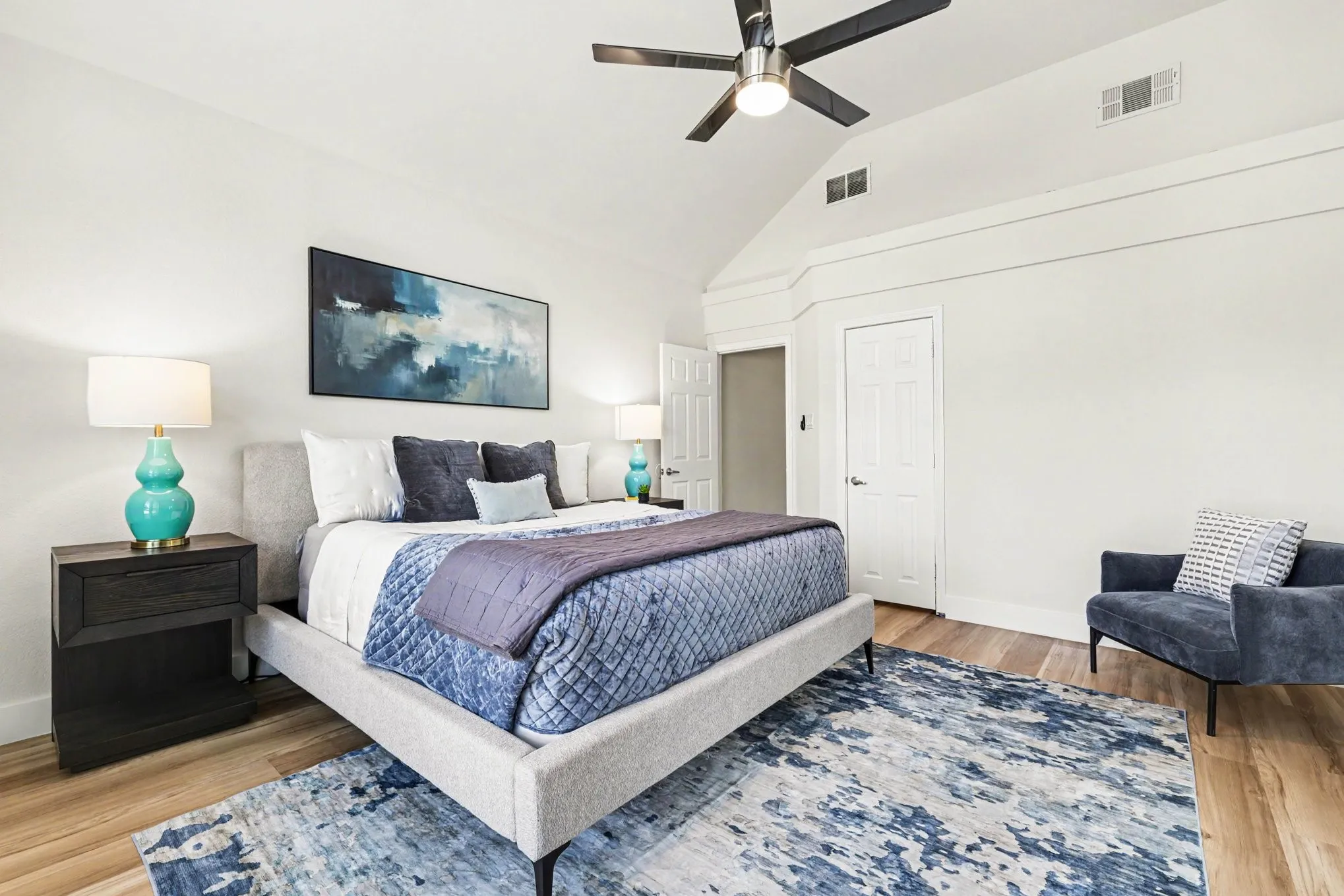 Single Family Residence For Sale in Collin County , 9925 Bordeaux Avenue, Frisco, Texas 75035, 3 Bedroom, 2 Bathroom, 2 Garage spaces, 1,865 Sqft, built in 1989, mls#21387387, Real Estate Agent in Frisco, Homes For Sale in Collin county, Homes For Sale in Frisco, Realtor in Frisco Texas, Real Estate Brokerage Independent Realty Texas, Luminita Cordes Realtor