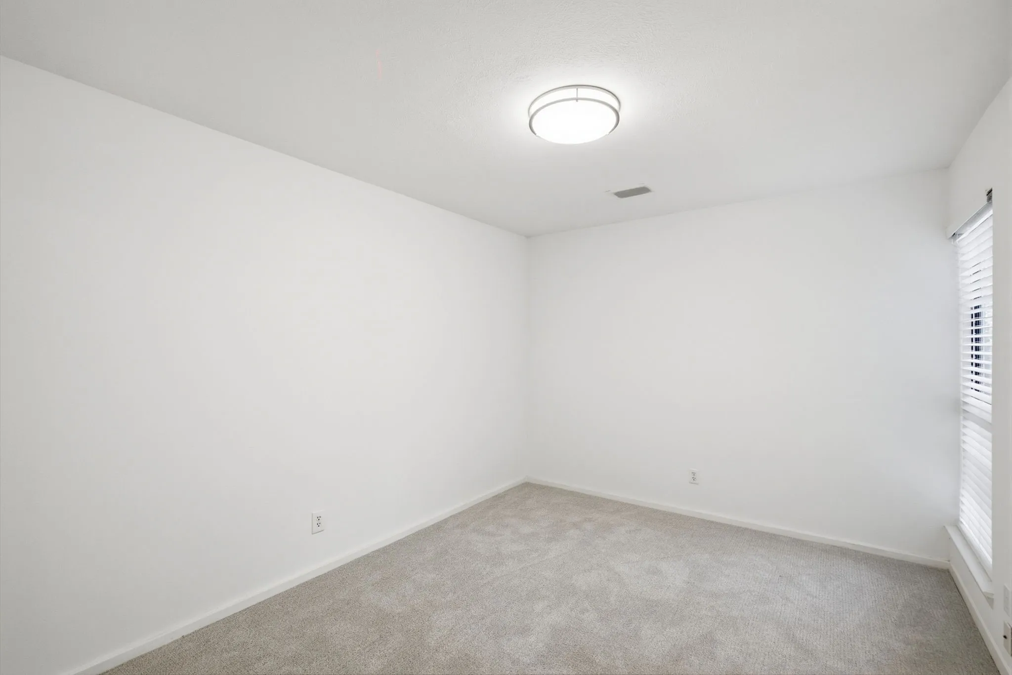 Upstairs Bedroom #2