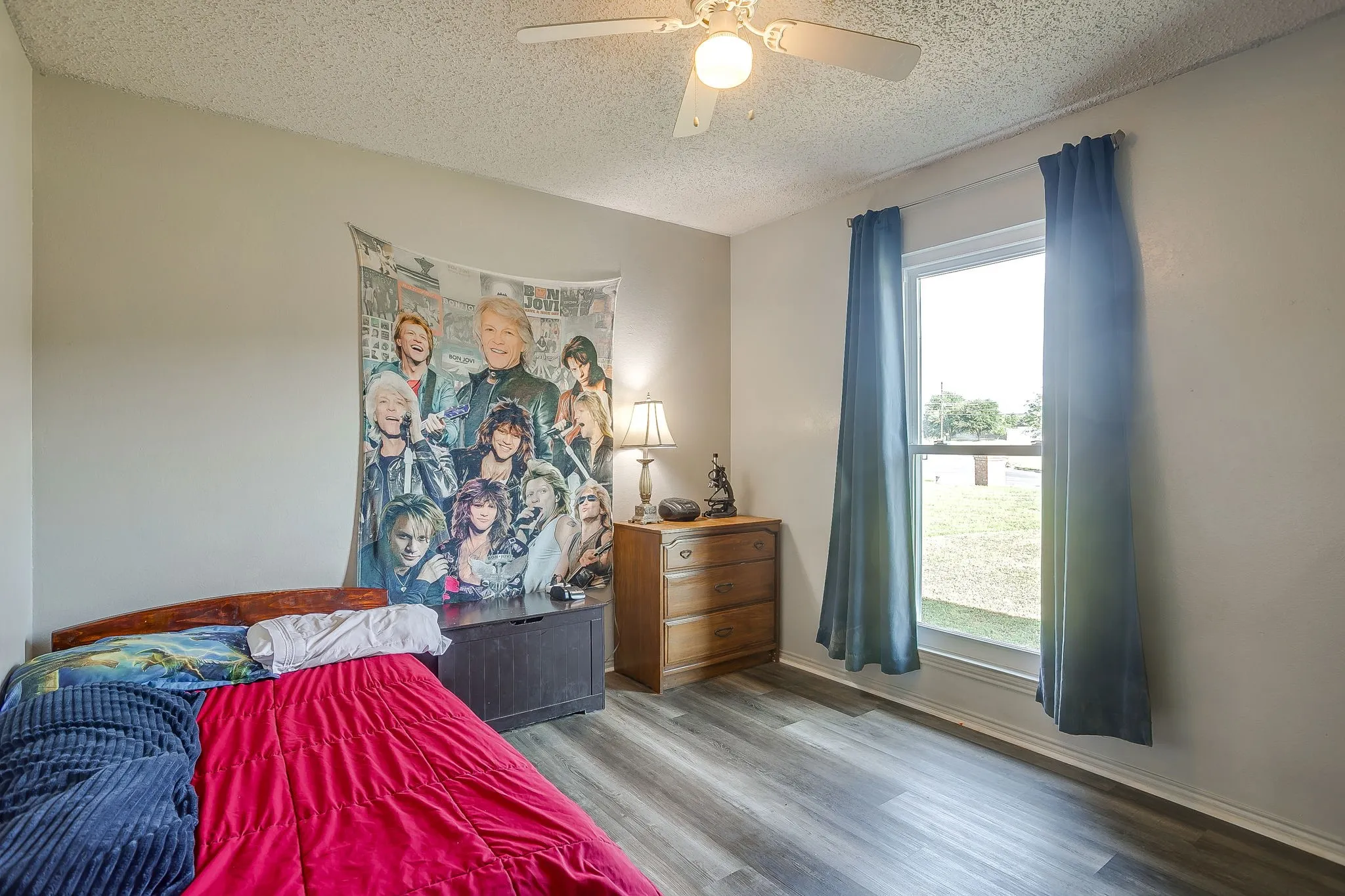 Single Family Residence For Sale in Johnson County , 1225 Sandstone Drive, Cleburne, Texas 76033, 3 Bedroom, 2 Bathroom, 2 Garage spaces, 1,307 Sqft, built in 1988, mls#21389758, Real Estate Agent in Cleburne, Homes For Sale in Johnson county, Homes For Sale in Cleburne, Realtor in Cleburne Texas, Real Estate Brokerage Independent Realty Texas, Luminita Cordes Realtor