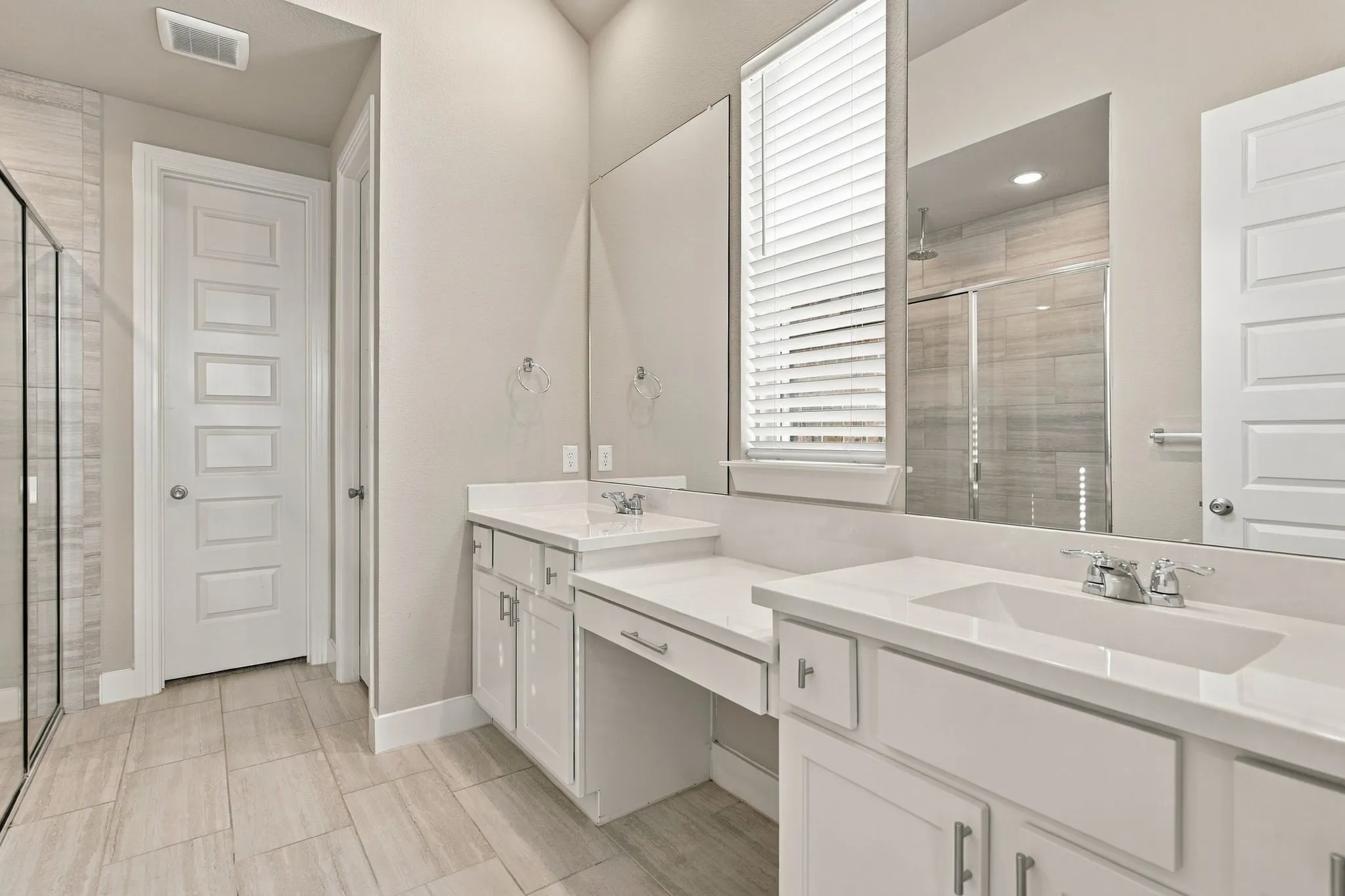 Single Family Residence For Sale in Collin County , 2220 Terry Avenue, Melissa, Texas 75454, 4 Bedroom, 3 Bathroom, 2 Garage spaces, 2,058 Sqft, built in 2020, mls#21388582, Real Estate Agent in Melissa, Homes For Sale in Collin county, Homes For Sale in Melissa, Realtor in Melissa Texas, Real Estate Brokerage Independent Realty Texas, Luminita Cordes Realtor