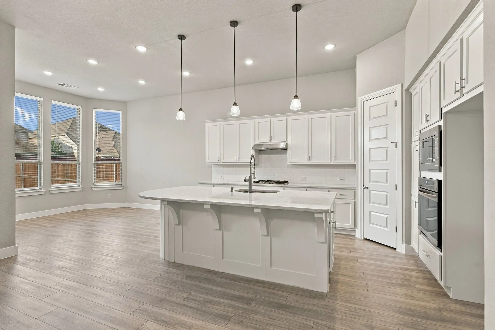 Single Family Residence For Sale in Collin County , 2220 Terry Avenue, Melissa, Texas 75454, 4 Bedroom, 3 Bathroom, 2 Garage spaces, 2,058 Sqft, built in 2020, mls#21388582, Real Estate Agent in Melissa, Homes For Sale in Collin county, Homes For Sale in Melissa, Realtor in Melissa Texas, Real Estate Brokerage Independent Realty Texas, Luminita Cordes Realtor