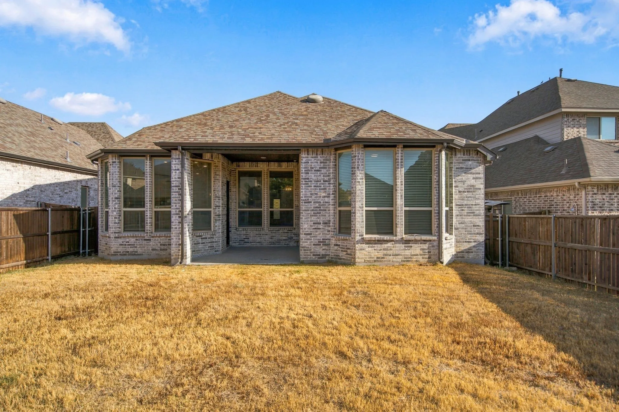 Single Family Residence For Sale in Collin County , 2220 Terry Avenue, Melissa, Texas 75454, 4 Bedroom, 3 Bathroom, 2 Garage spaces, 2,058 Sqft, built in 2020, mls#21388582, Real Estate Agent in Melissa, Homes For Sale in Collin county, Homes For Sale in Melissa, Realtor in Melissa Texas, Real Estate Brokerage Independent Realty Texas, Luminita Cordes Realtor