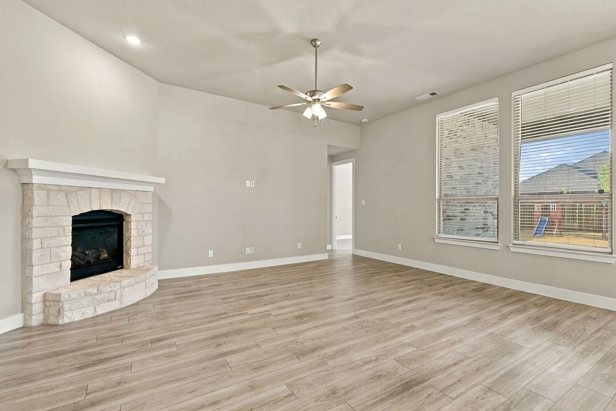 Single Family Residence For Sale in Collin County , 2220 Terry Avenue, Melissa, Texas 75454, 4 Bedroom, 3 Bathroom, 2 Garage spaces, 2,058 Sqft, built in 2020, mls#21388582, Real Estate Agent in Melissa, Homes For Sale in Collin county, Homes For Sale in Melissa, Realtor in Melissa Texas, Real Estate Brokerage Independent Realty Texas, Luminita Cordes Realtor