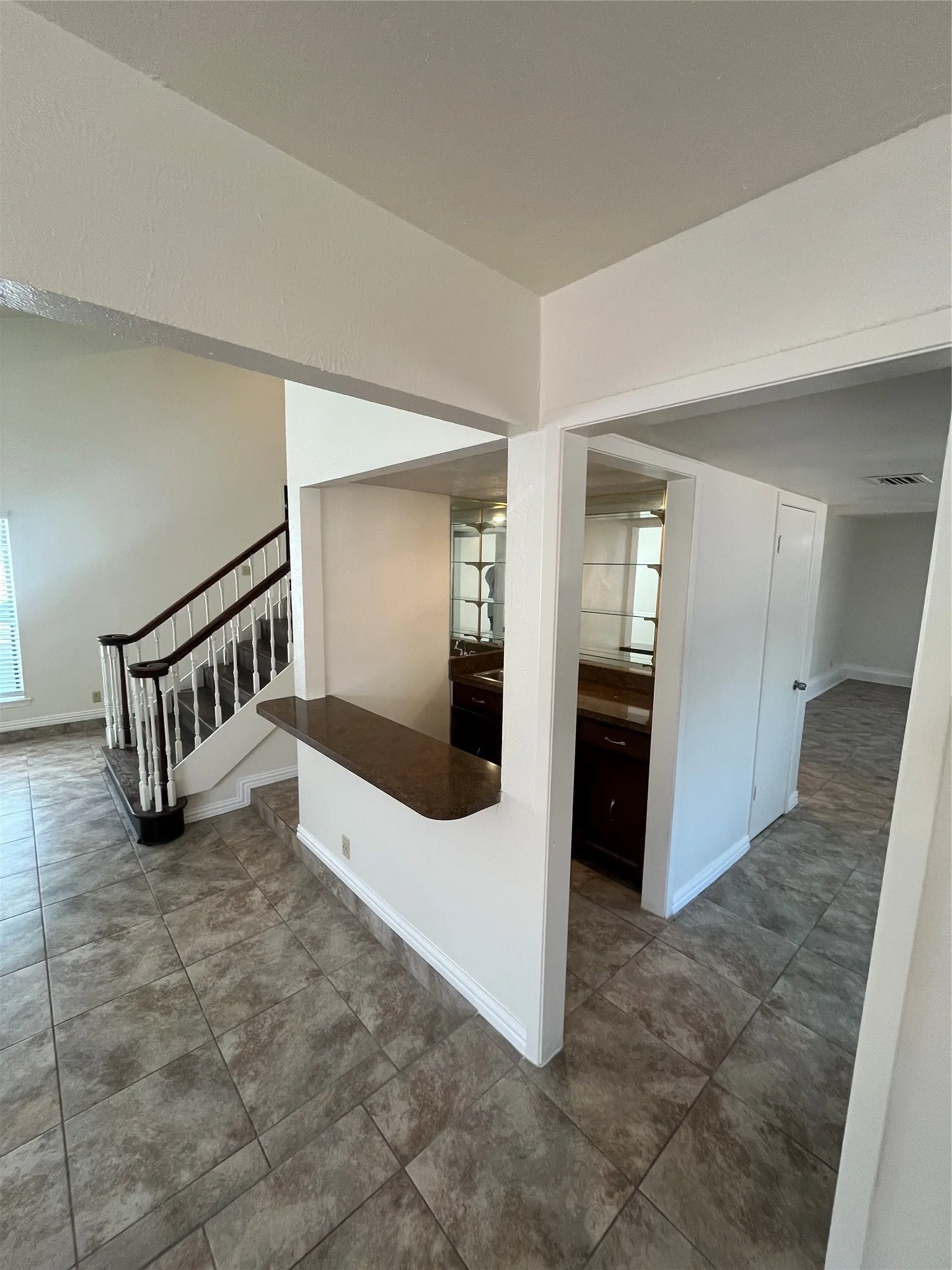 Single Family Residence For Rent in Dallas County , 1707 Aurora Drive, Richardson, Texas 75081, 4 Bedroom, 3 Bathroom, 2 Garage spaces, 2,178 Sqft, built in 1973, mls#21371802, Real Estate Agent in Richardson, Homes For Rent in Dallas county, Homes For Rent in Richardson, Realtor in Richardson Texas, Real Estate Brokerage Independent Realty Texas, Luminita Cordes Realtor