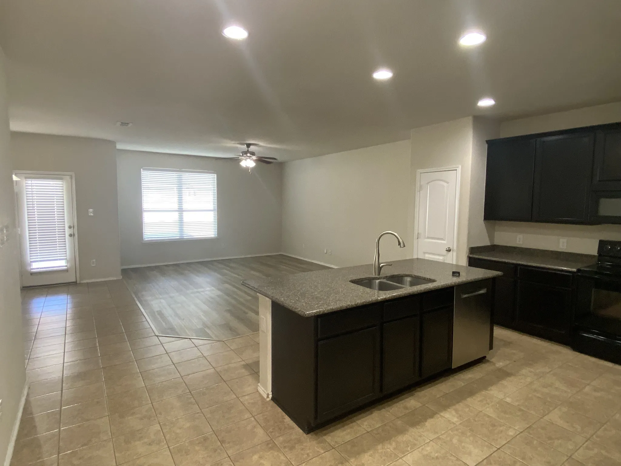 Single Family Residence For Rent in Denton County , 9145 Blackstone Drive, Providence Village, Texas 76227, 4 Bedroom, 2 Bathroom, 2 Garage spaces, 1,924 Sqft, built in 2014, mls#21389767, Real Estate Agent in Providence Village, Homes For Rent in Denton county, Homes For Rent in Providence Village, Realtor in Providence Village Texas, Real Estate Brokerage Independent Realty Texas, Luminita Cordes Realtor