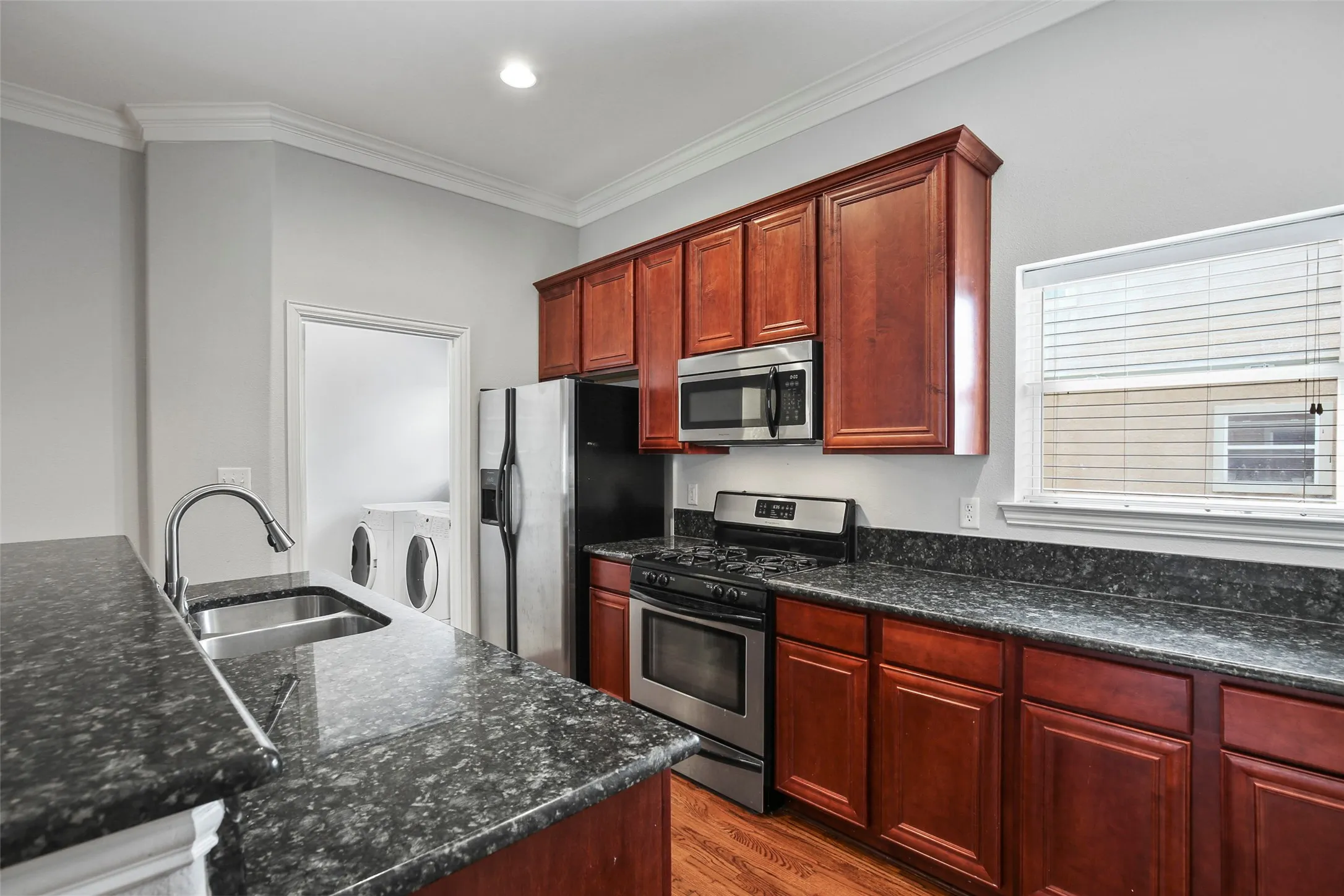Condominium For Rent in Dallas County , 3119 Cedarplaza Lane 303, Dallas, Texas 75235, 3 Bedroom, 4 Bathroom, 2 Garage spaces, 1,771 Sqft, built in 2006, mls#21389772, Real Estate Agent in Dallas, Homes For Rent in Dallas county, Homes For Rent in Dallas, Realtor in Dallas Texas, Real Estate Brokerage Independent Realty Texas, Luminita Cordes Realtor
