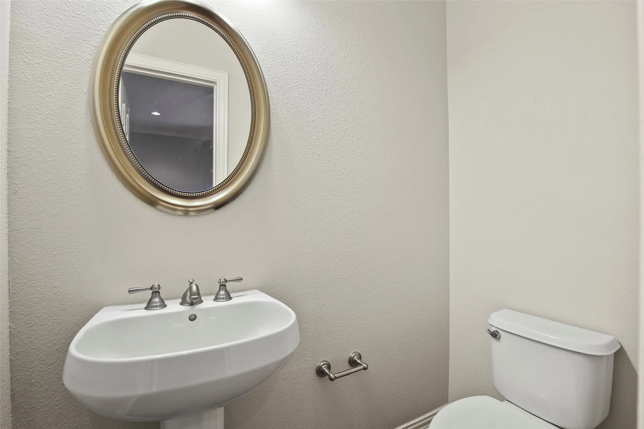 Condominium For Rent in Dallas County , 3119 Cedarplaza Lane 303, Dallas, Texas 75235, 3 Bedroom, 4 Bathroom, 2 Garage spaces, 1,771 Sqft, built in 2006, mls#21389772, Real Estate Agent in Dallas, Homes For Rent in Dallas county, Homes For Rent in Dallas, Realtor in Dallas Texas, Real Estate Brokerage Independent Realty Texas, Luminita Cordes Realtor